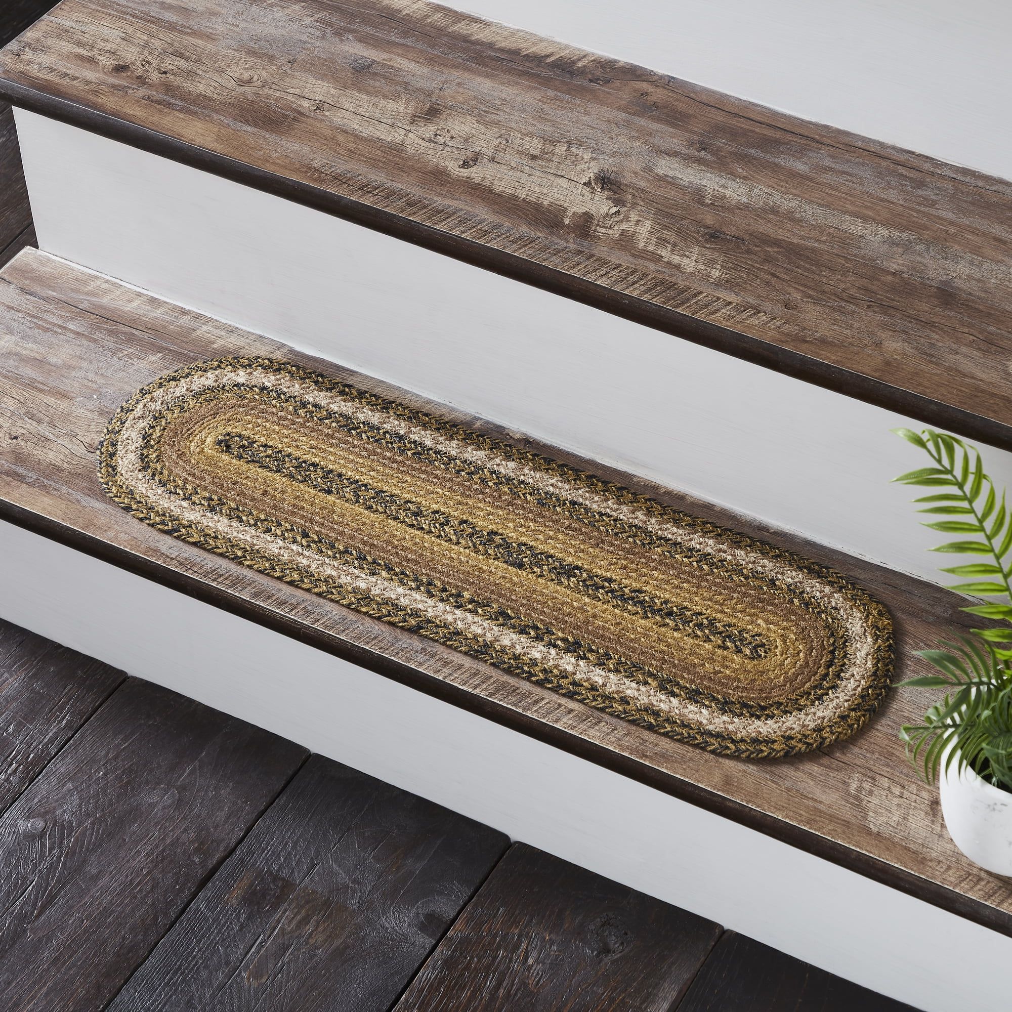 Tan and Black Oval Braided Jute Stair Tread with Latex Backing