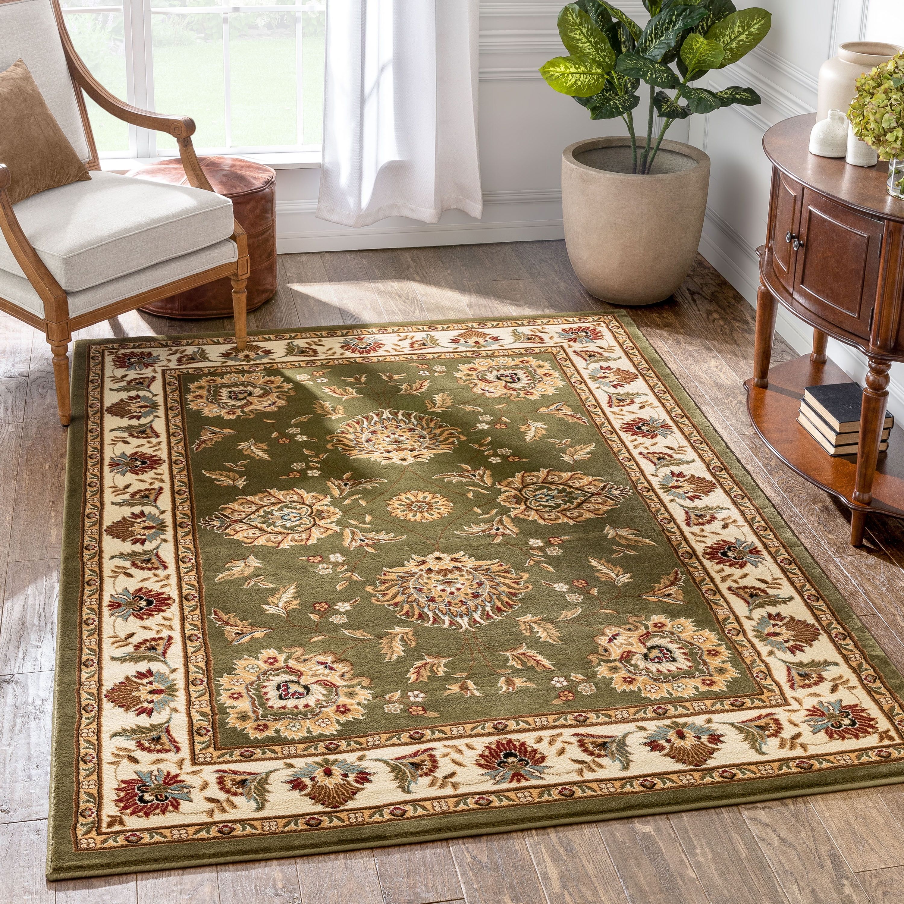 Elegant Timeless Green Oriental 5'3" x 7'3" Synthetic Area Rug