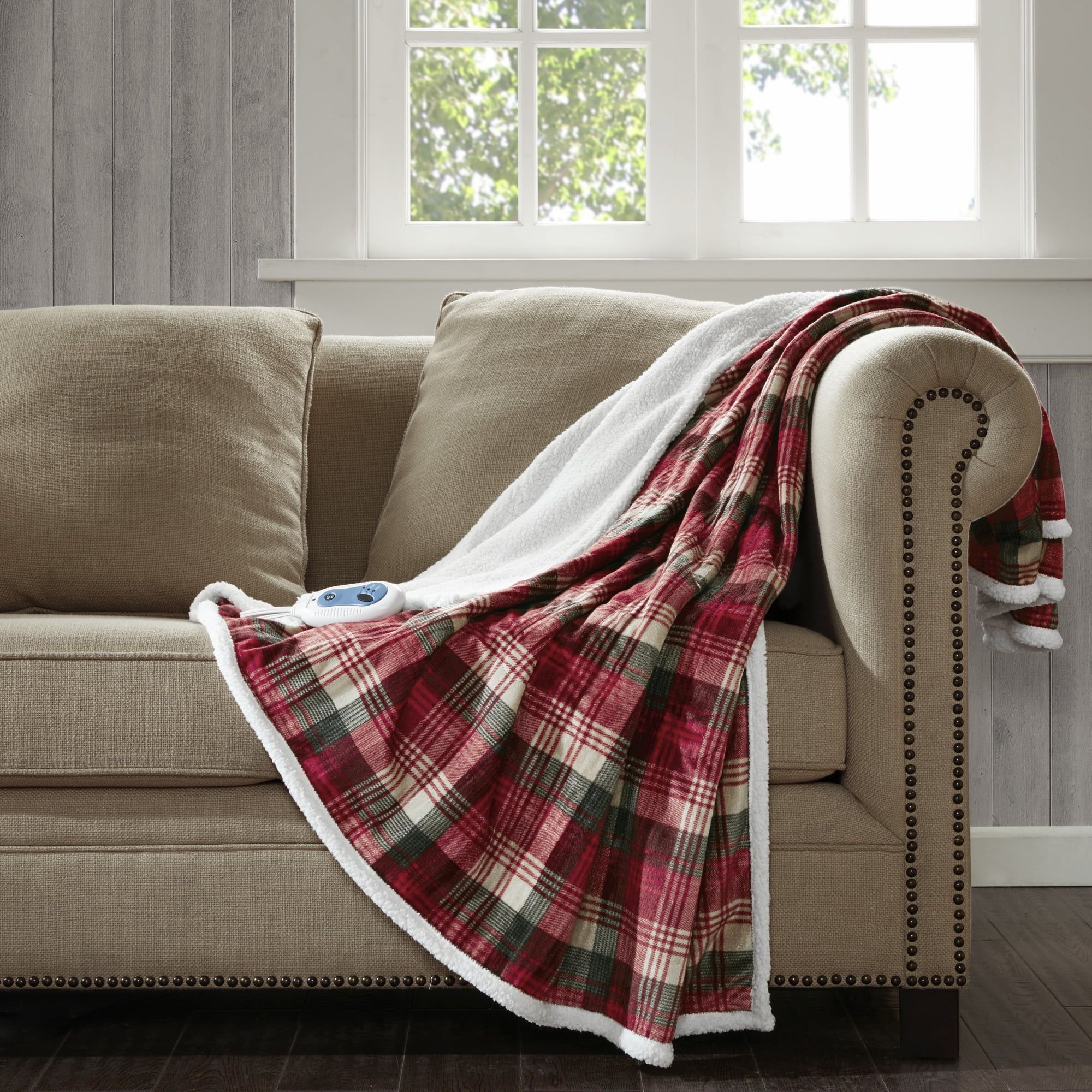 Red Plaid Oversized Electric Heated Throw with Plush Berber