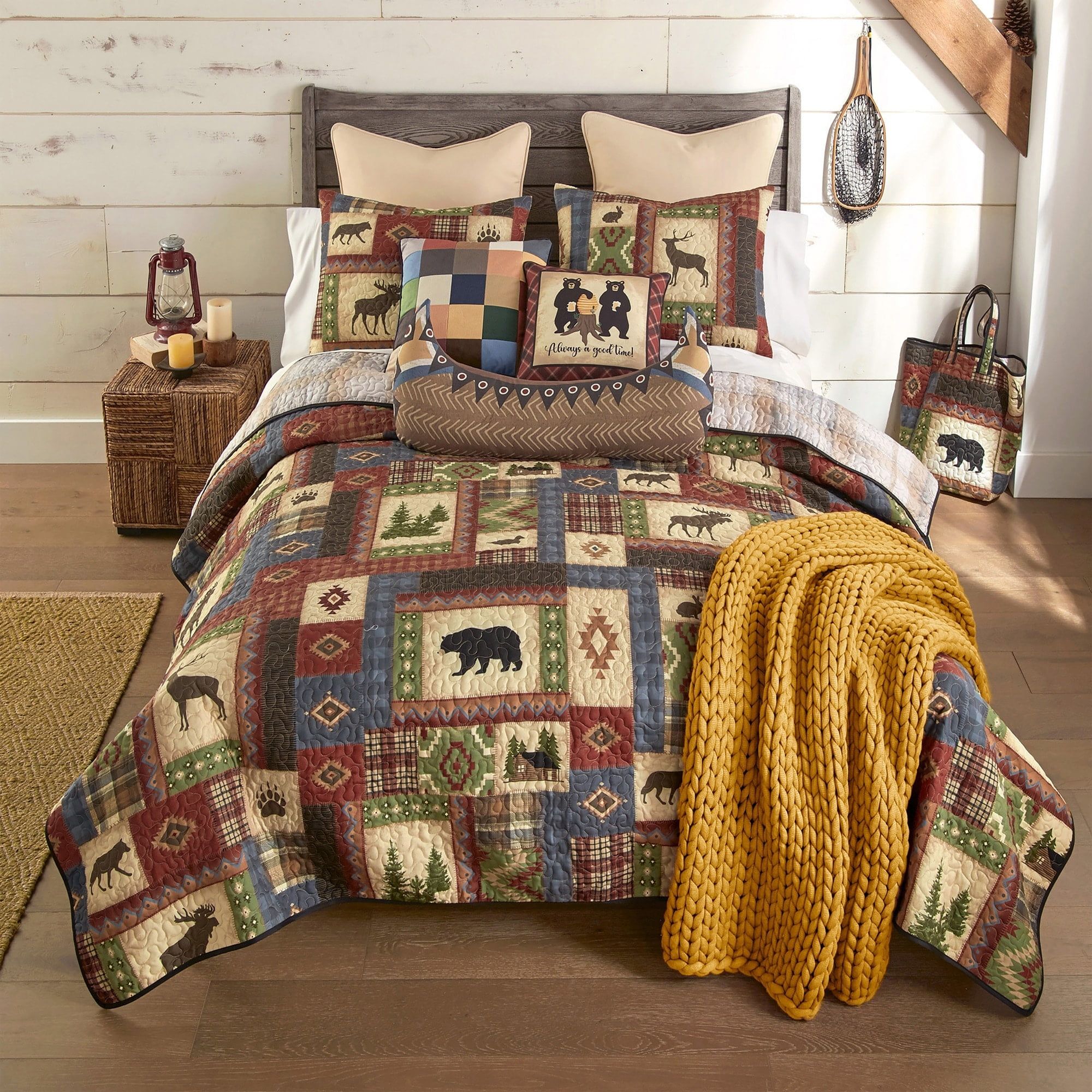 King Reversible Brown Microfiber Quilt Set with Wildlife Motifs