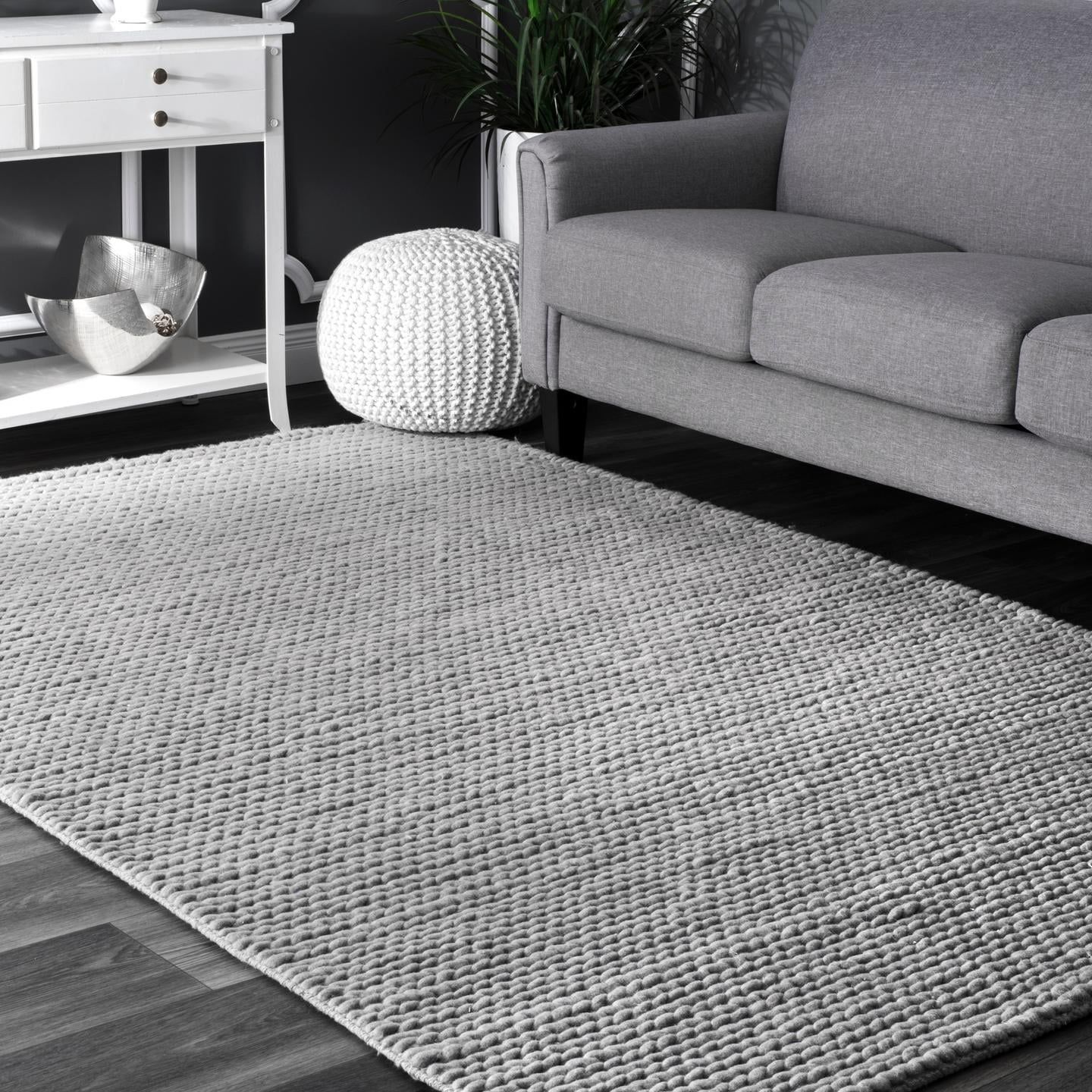 Handmade Light Grey Wool Braided Rectangular 4' x 6' Area Rug