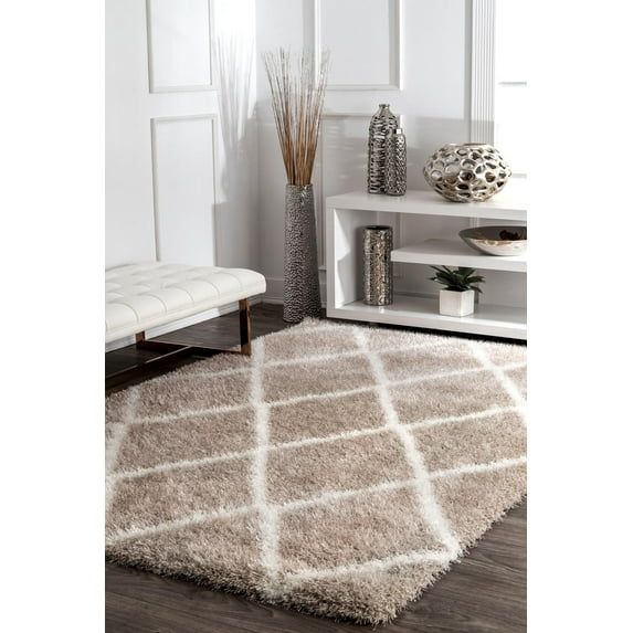 Diamond Delight 4'x6' Beige Synthetic Shag Rug
