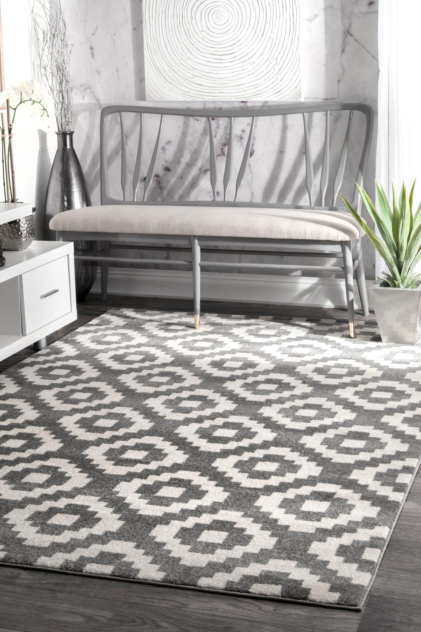 nuLOOM 5' 3" x 7' 7" Gray Pixel Trellis Julian Area Rug