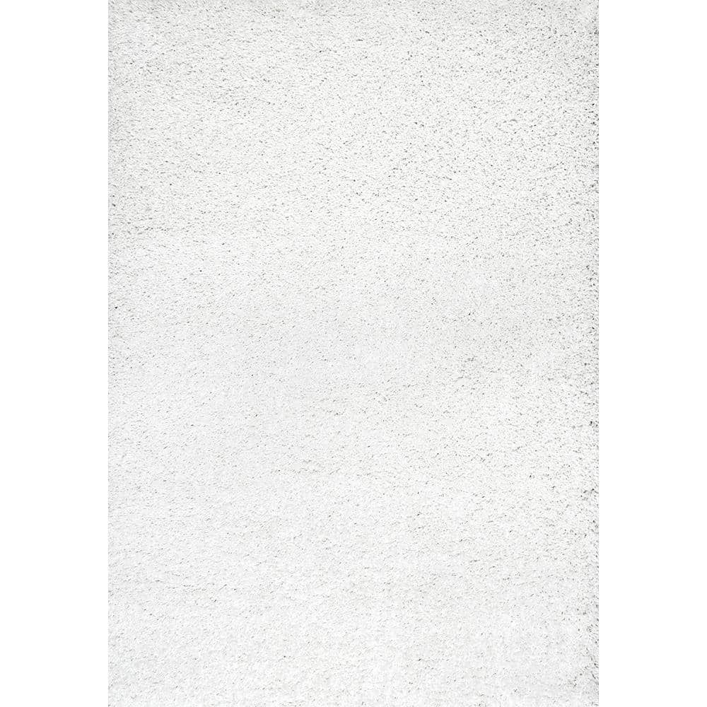 Plush Reversible White Shag Synthetic 4' x 6' Area Rug