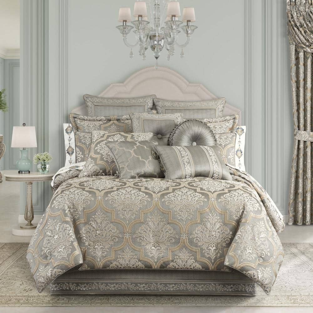 Martina 4 Piece Comforter Set