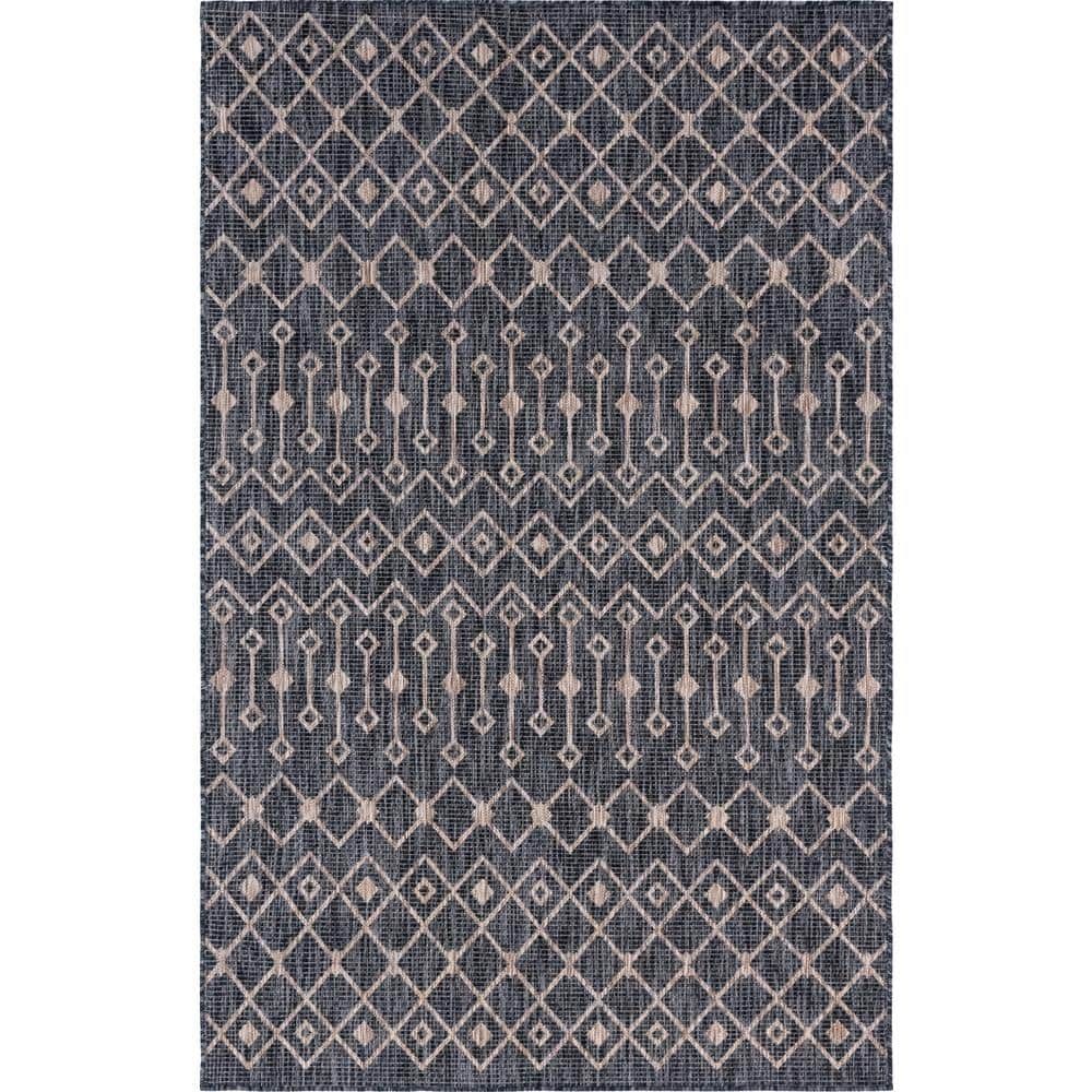 Charcoal Gray Trellis 6' x 9' Synthetic Outdoor Rug