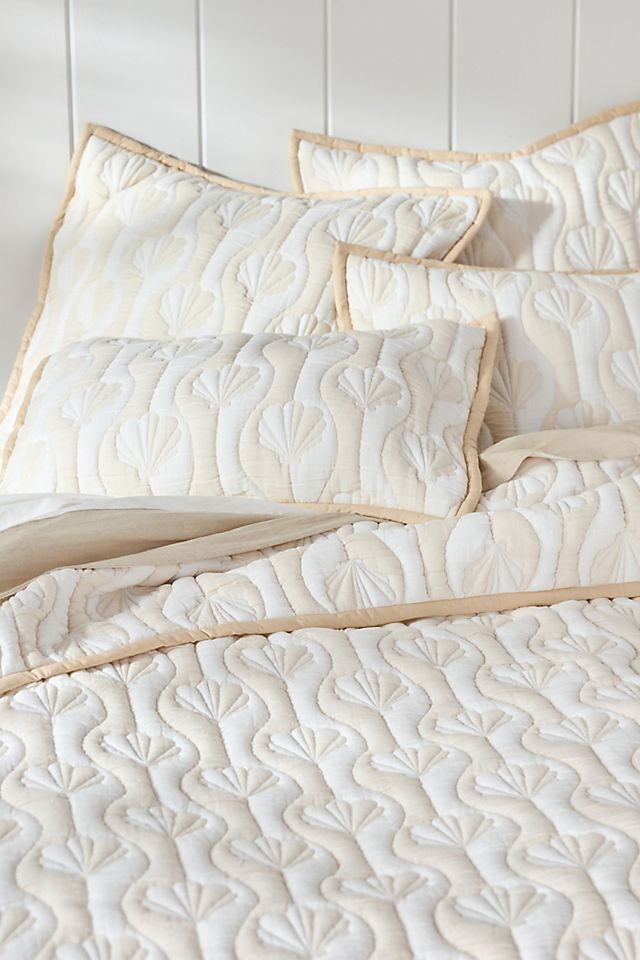 Nelly Off-White Cotton Matelassé Quilt