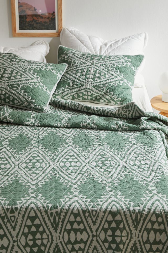 Full Gray Cotton Reversible Quilt Set with Trim