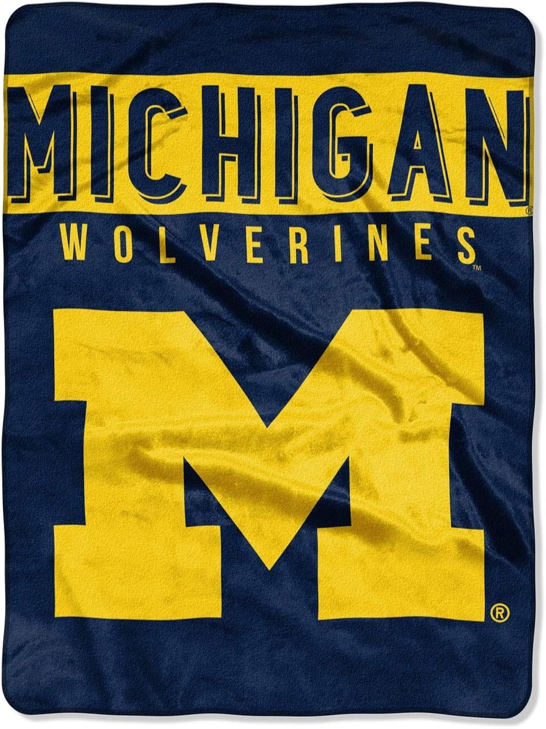 Michigan Wolverines Twin Knitted Polyester Throw Blanket