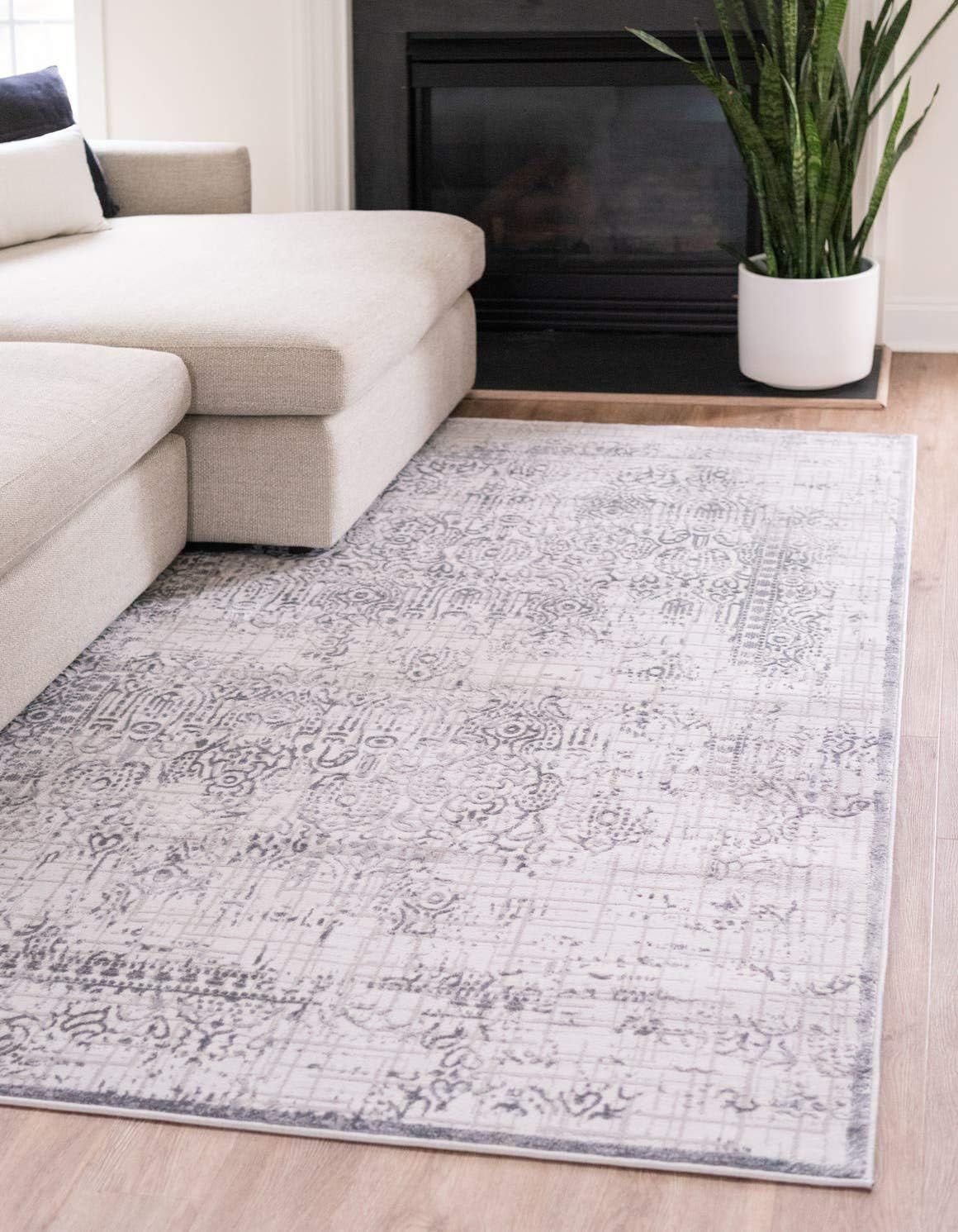 Derbyshire Gray Floral Braided Edge 5x8 Indoor Area Rug