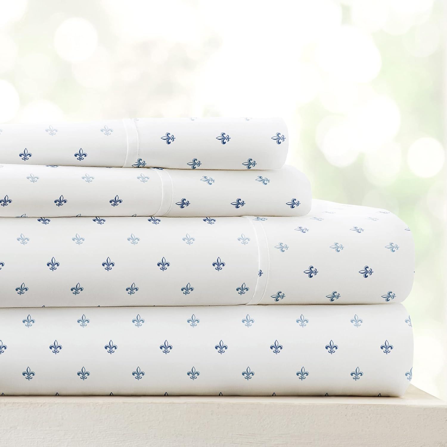 Twin Blue and White Cotton Polyester Microfiber Sheet Set
