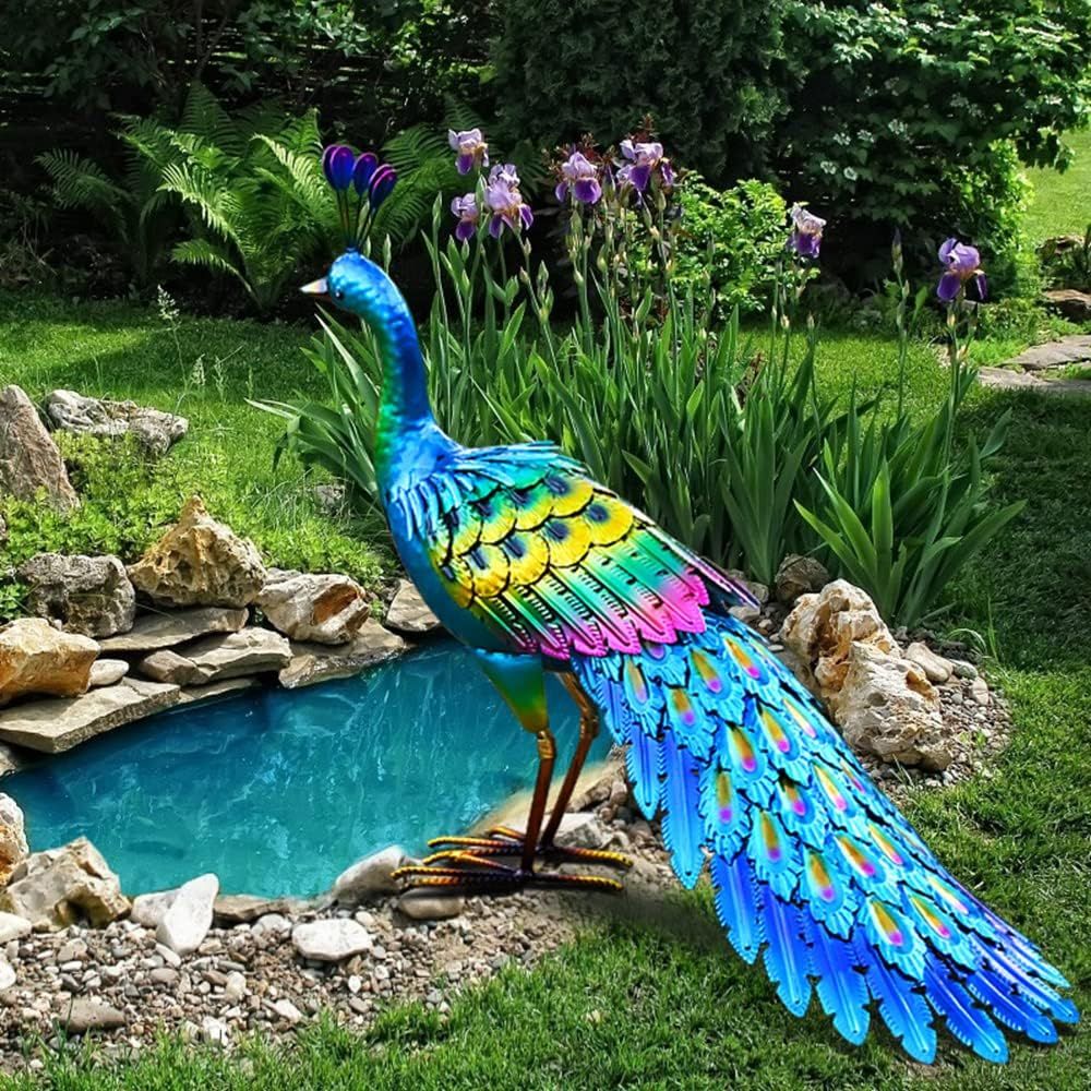 Handmade Colorful Metal Peacock Garden Statue for Outdoor Decor