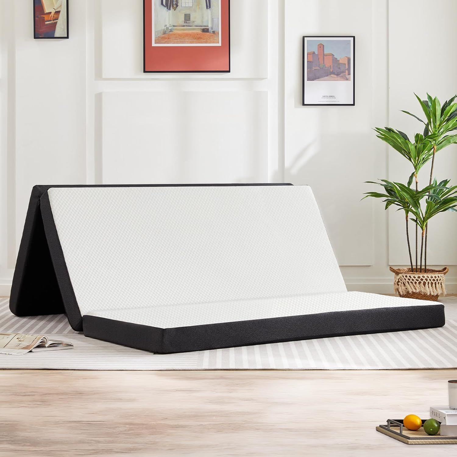 4-Inch Black and White Trifold Memory Foam Mattress