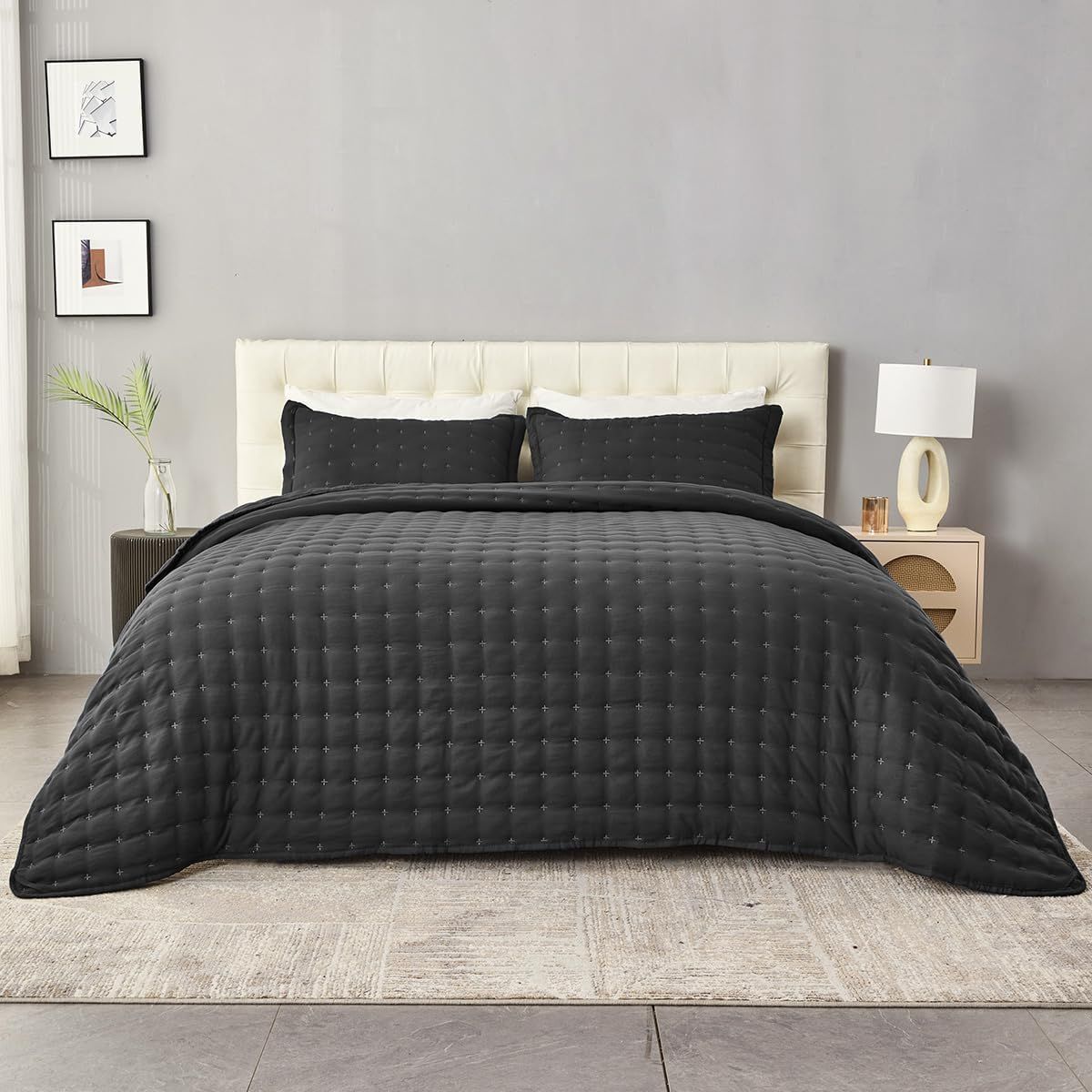 King Size Black Microfiber Reversible Bedspread Set