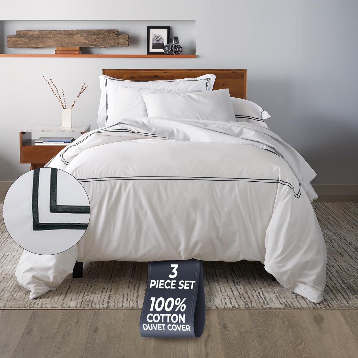 Twin/Twin XL White and Navy Cotton Duvet Cover Set