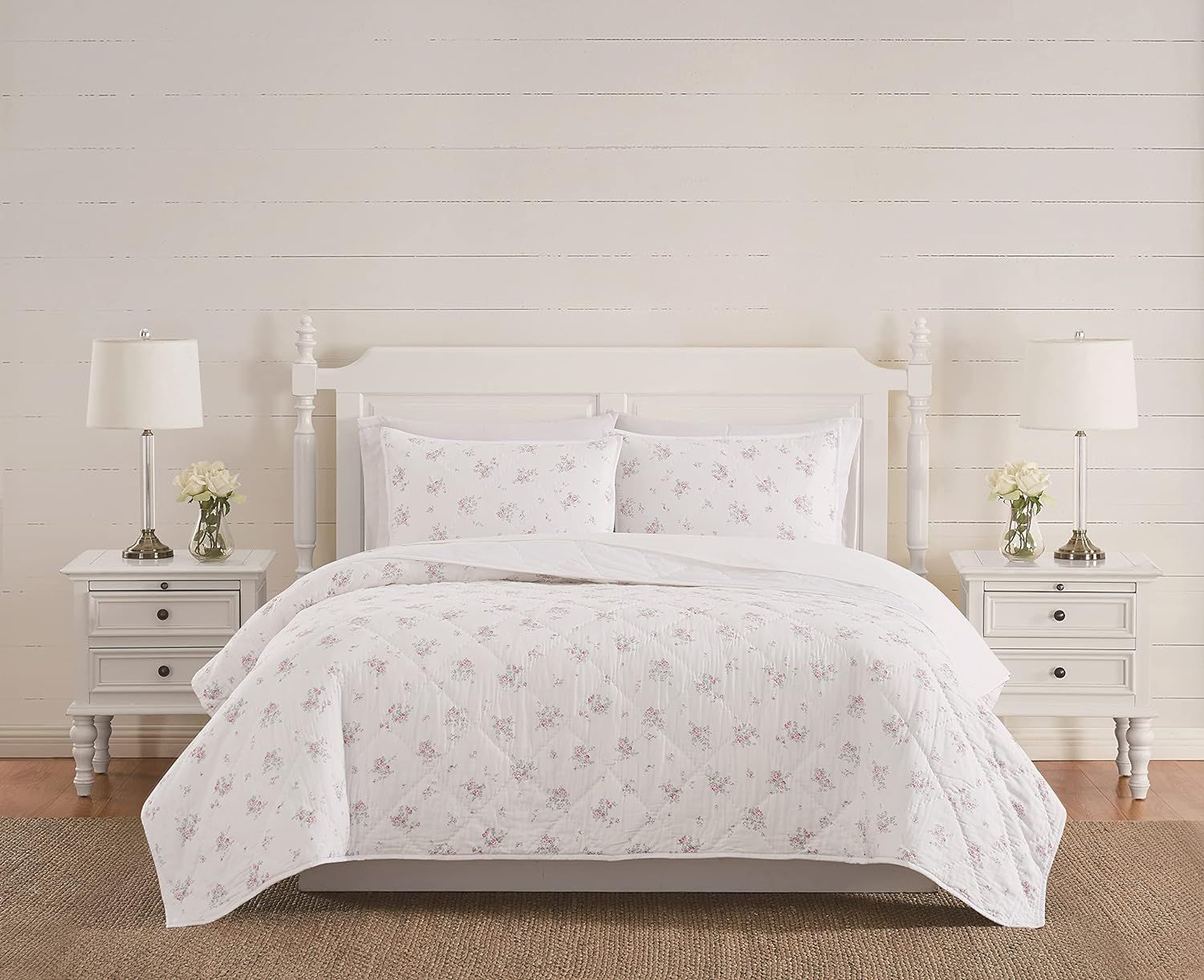 White and Pink Floral Cotton Twin XL Quilt Set