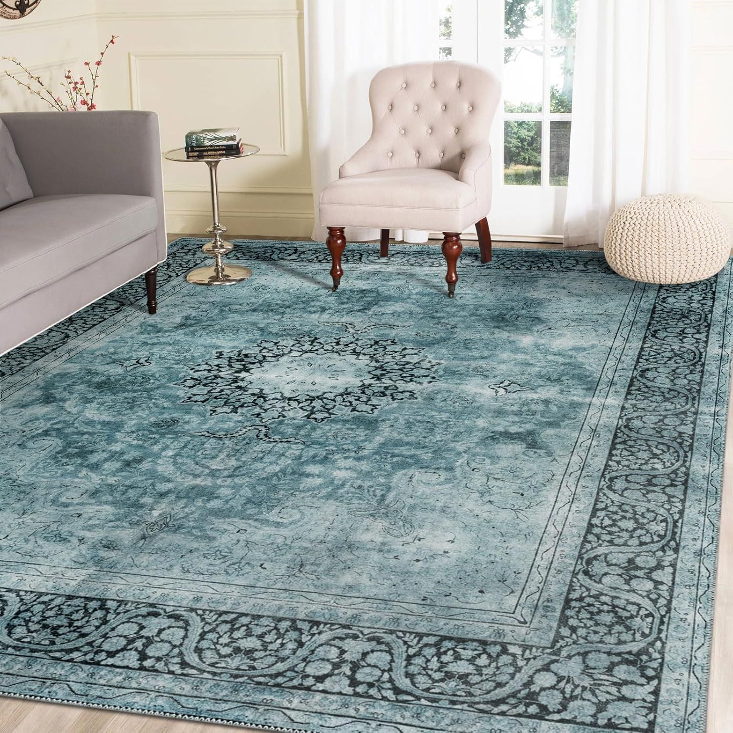 Blue Medallion Vintage Washable Synthetic 4' x 6' Area Rug