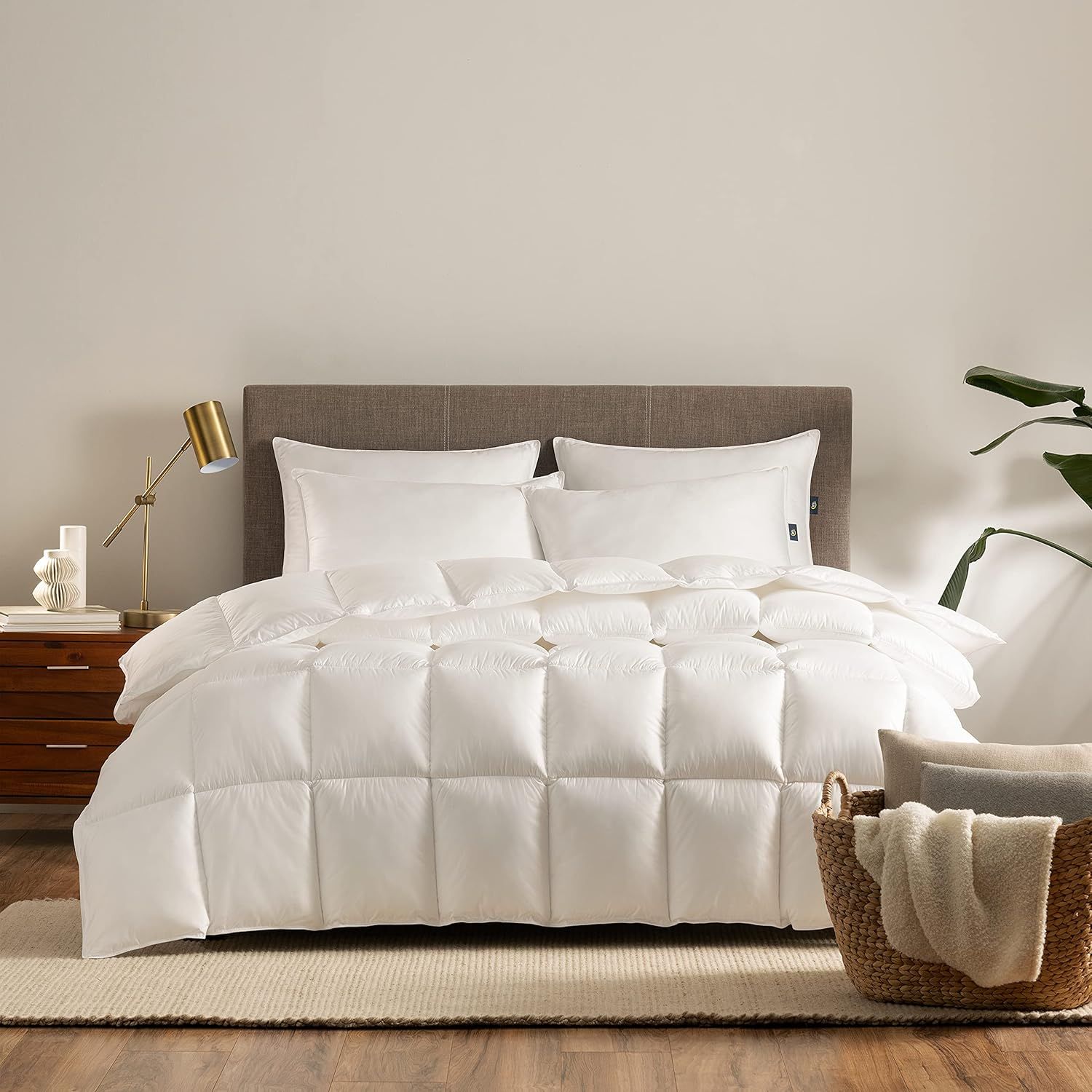 Twin White Down Alternative Microfiber Duvet