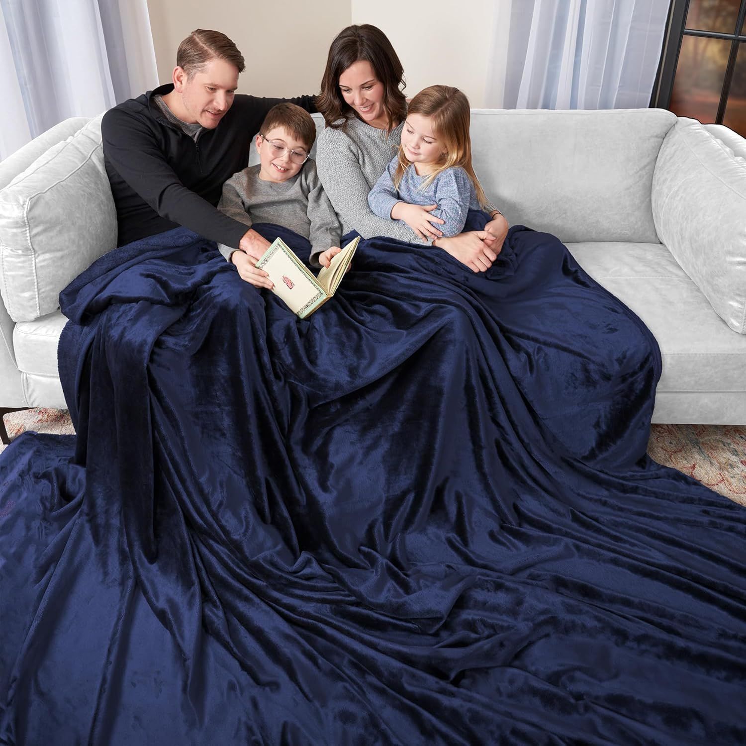 Navy Oversized Cozy Velvet Throw Blanket, 110" x 132"