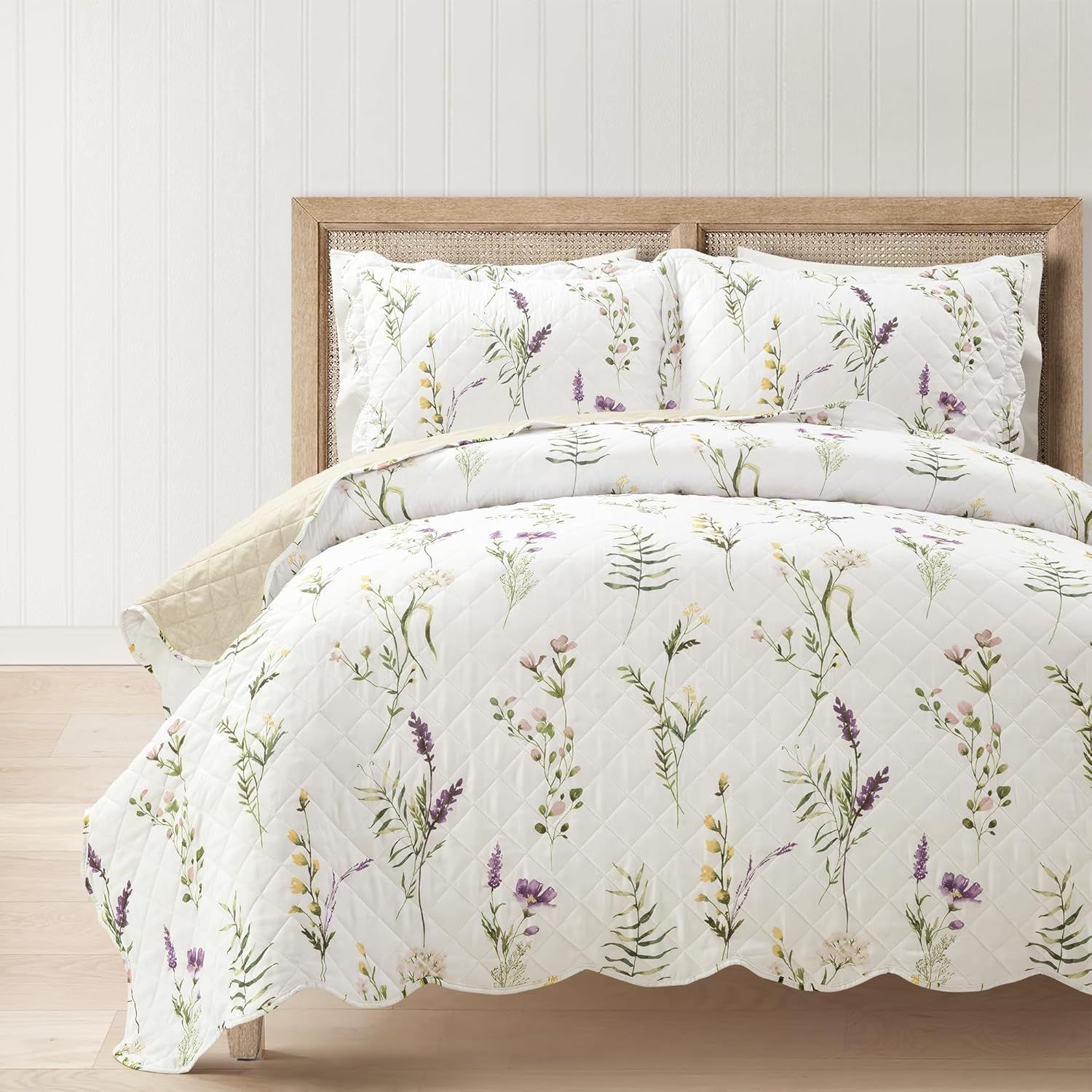 Neutral Multi Floral Microfiber Reversible Full/Queen Quilt Set