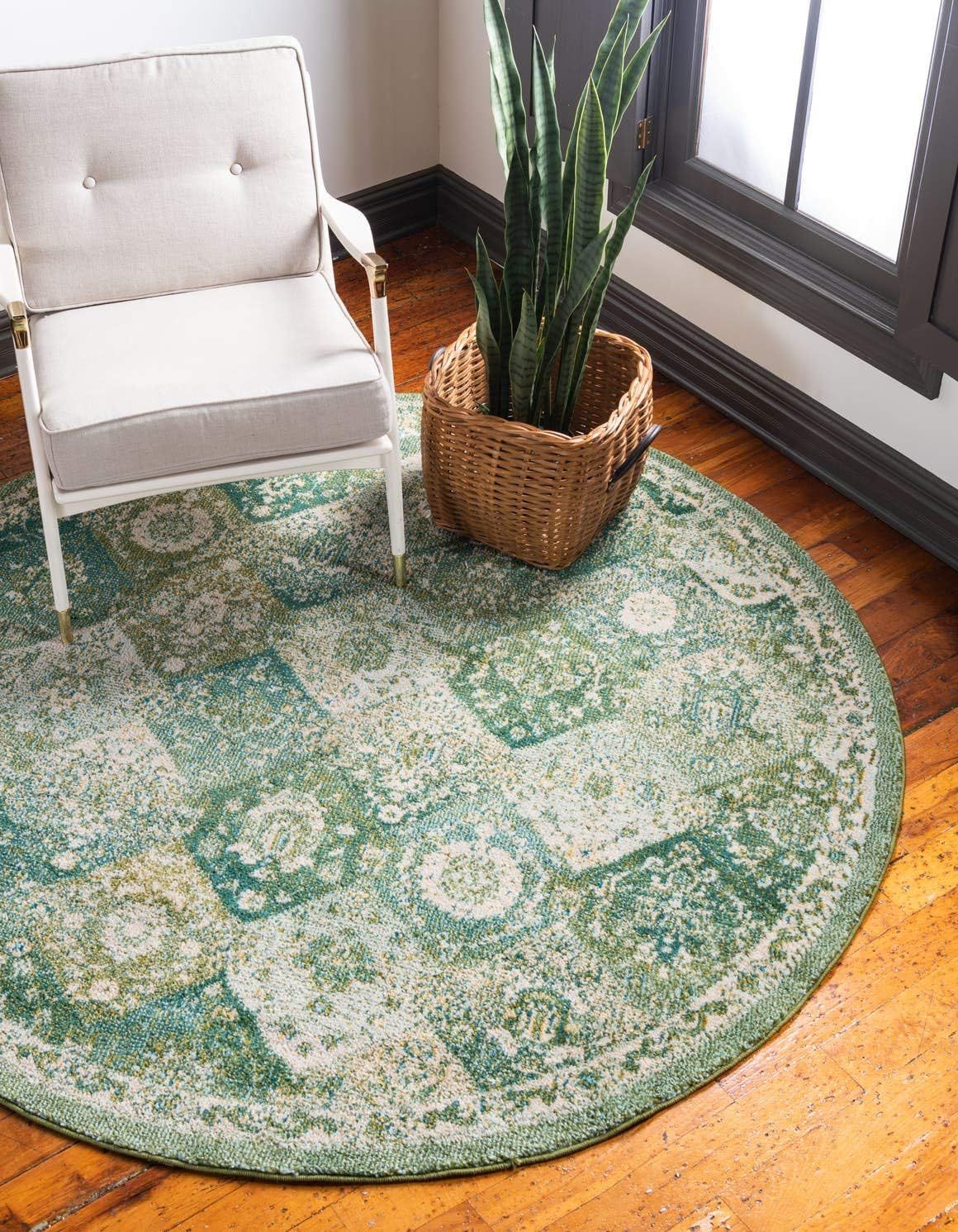 Elegant Geometric Green Round Synthetic Rug - 3'3"