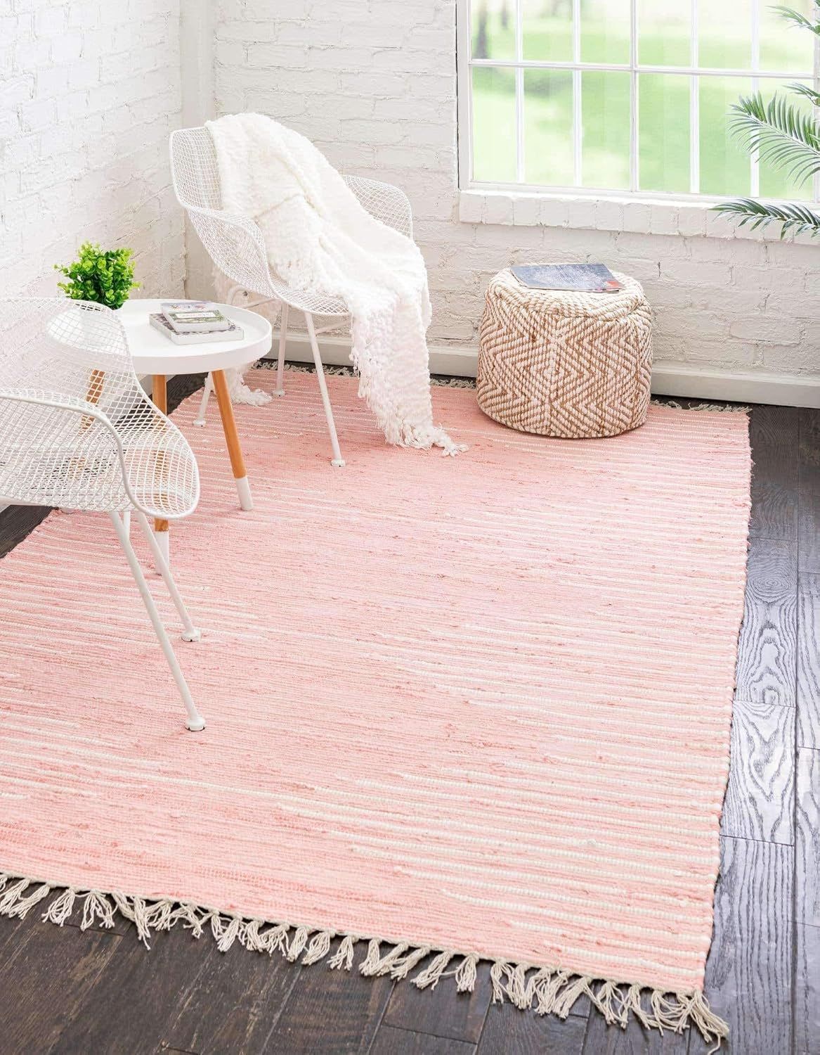 Handwoven Rose Geometric 5x8 Cotton Area Rug