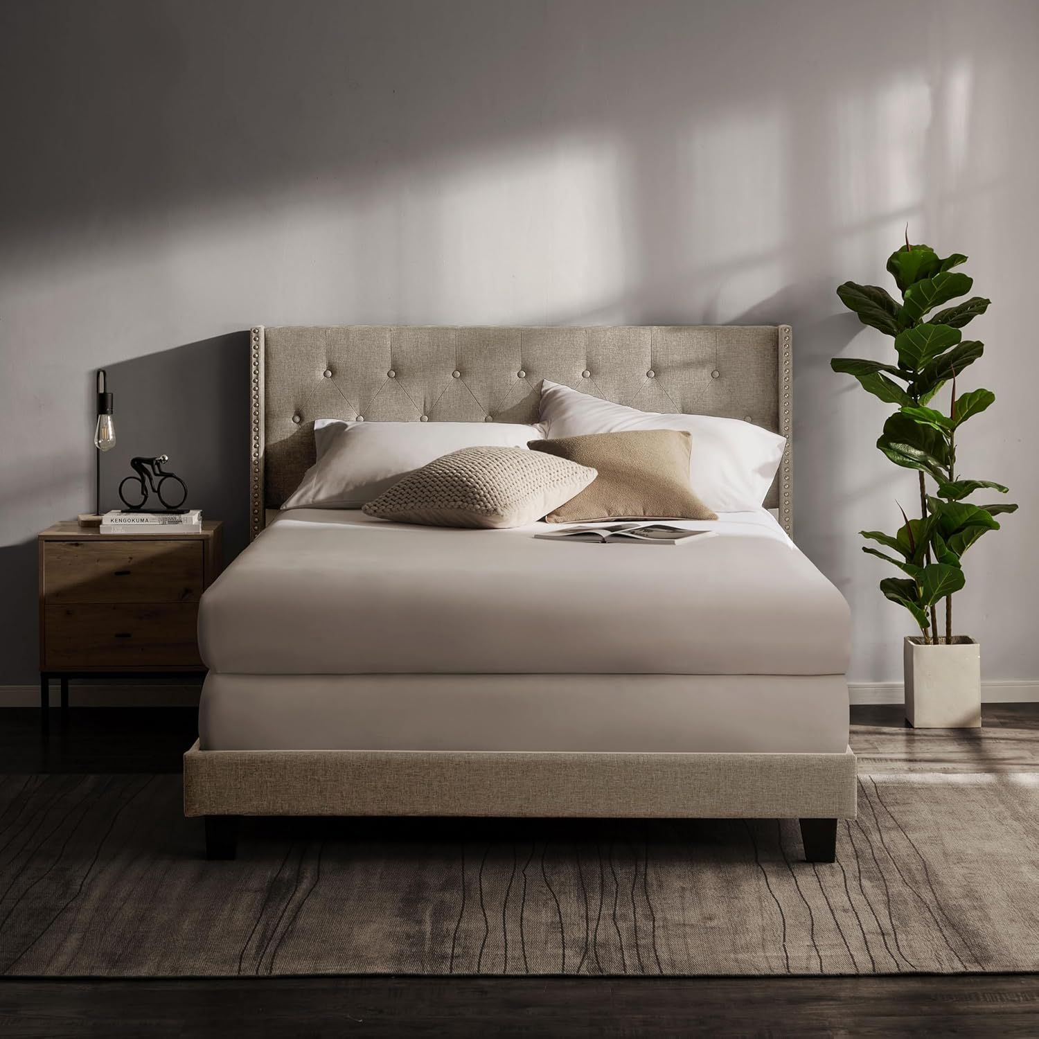 Full Size Gray Linen Upholstered Bed Frame with Tufted Headboard