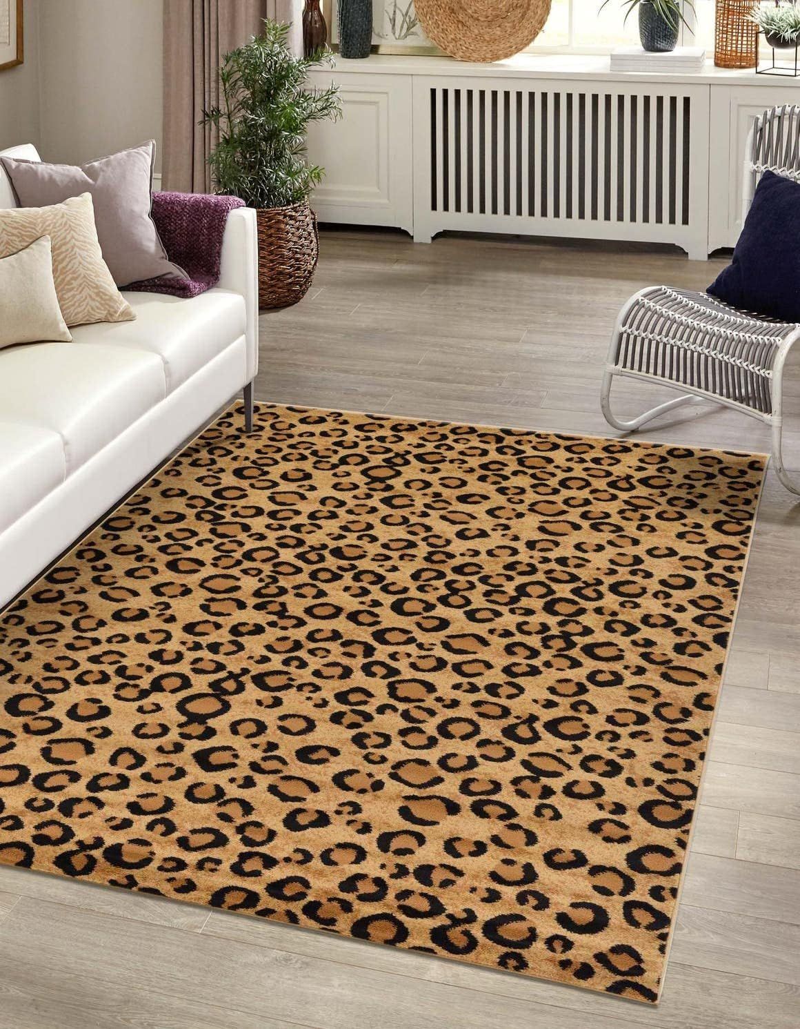 Savannah Collection Light Brown Leopard Print Area Rug