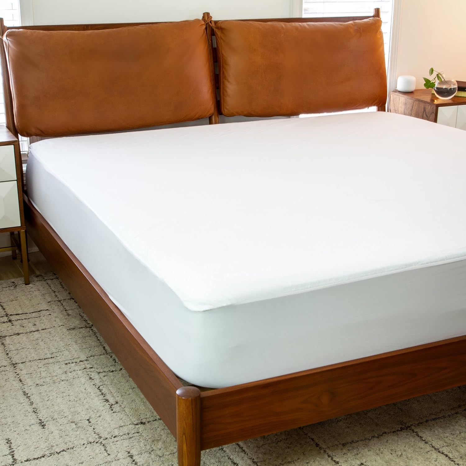 King White Waterproof Cotton Mattress Protector