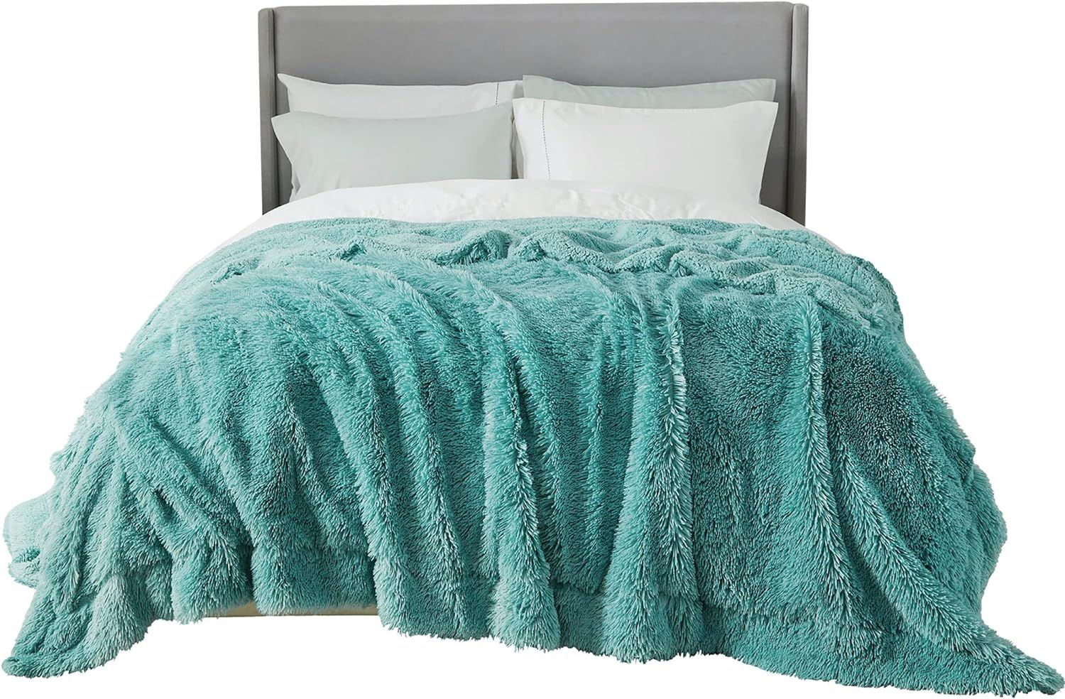 Queen Size Green Sherpa Fleece Reversible Throw Blanket