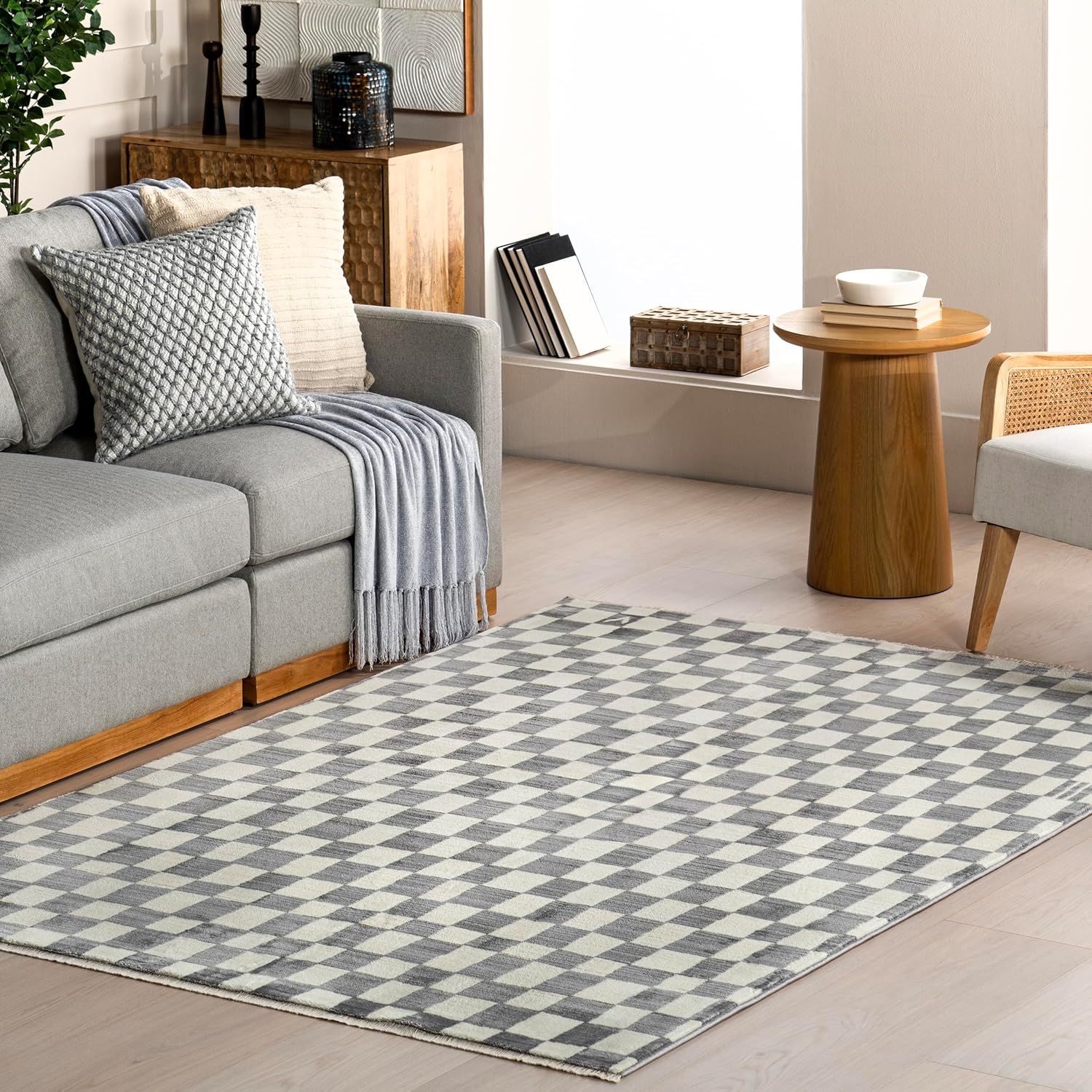 Dominique Gray 4' x 6' Abstract Checkered Synthetic Area Rug