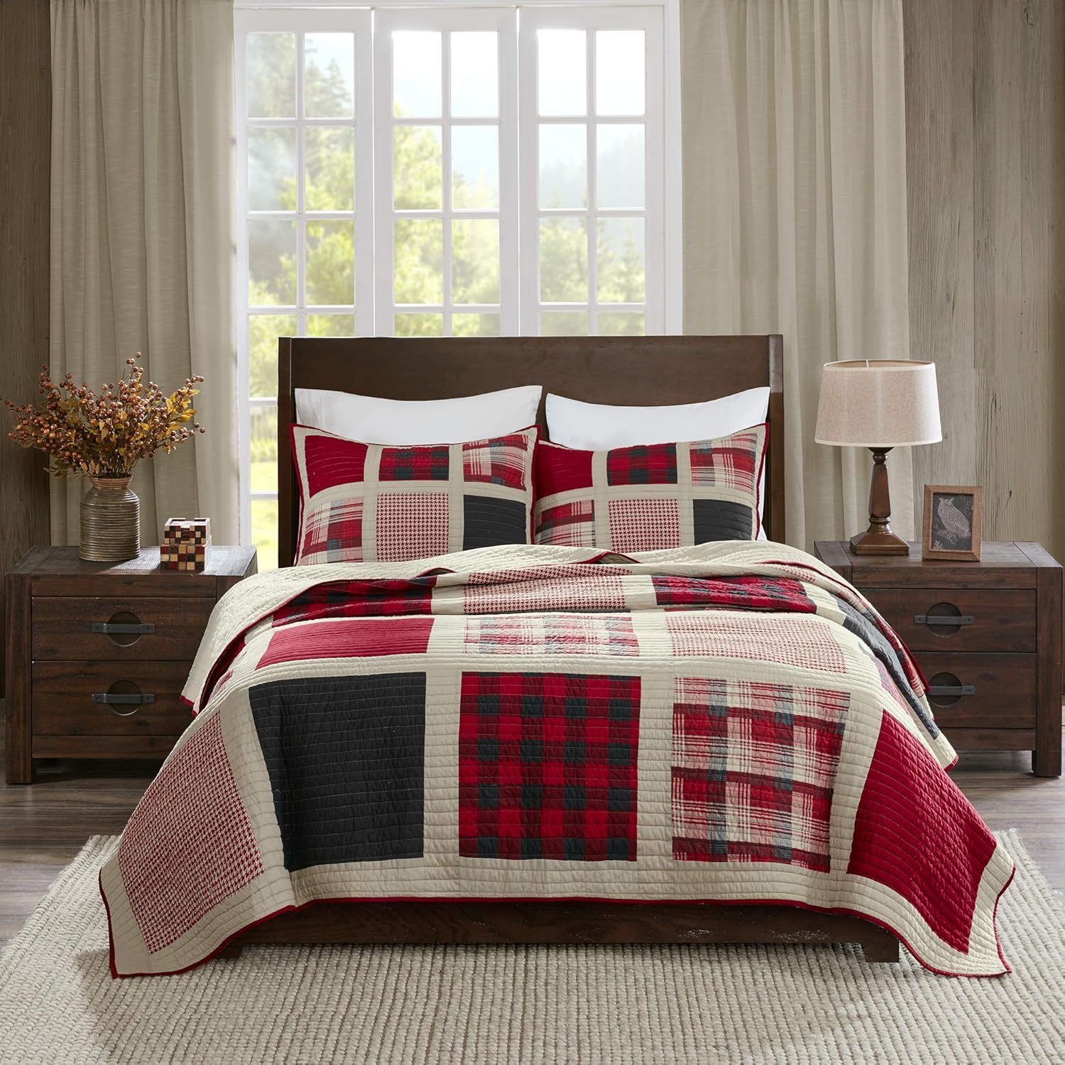 Red and Beige Reversible Cotton Full Quilt Set