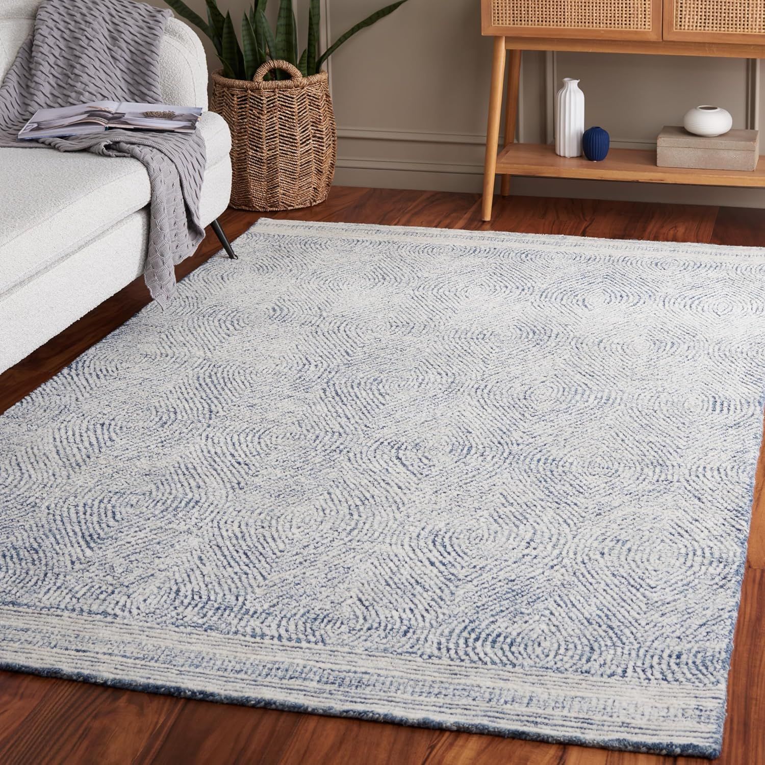 Ivory and Navy Abstract Handmade Wool Viscose Rug, 5' x 8'