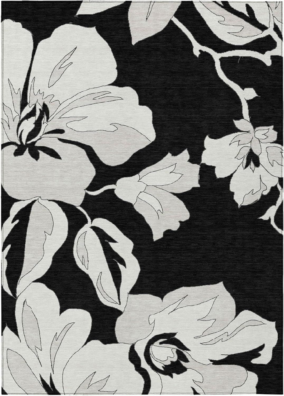 Chantille Black and White Floral Indoor/Outdoor Rug