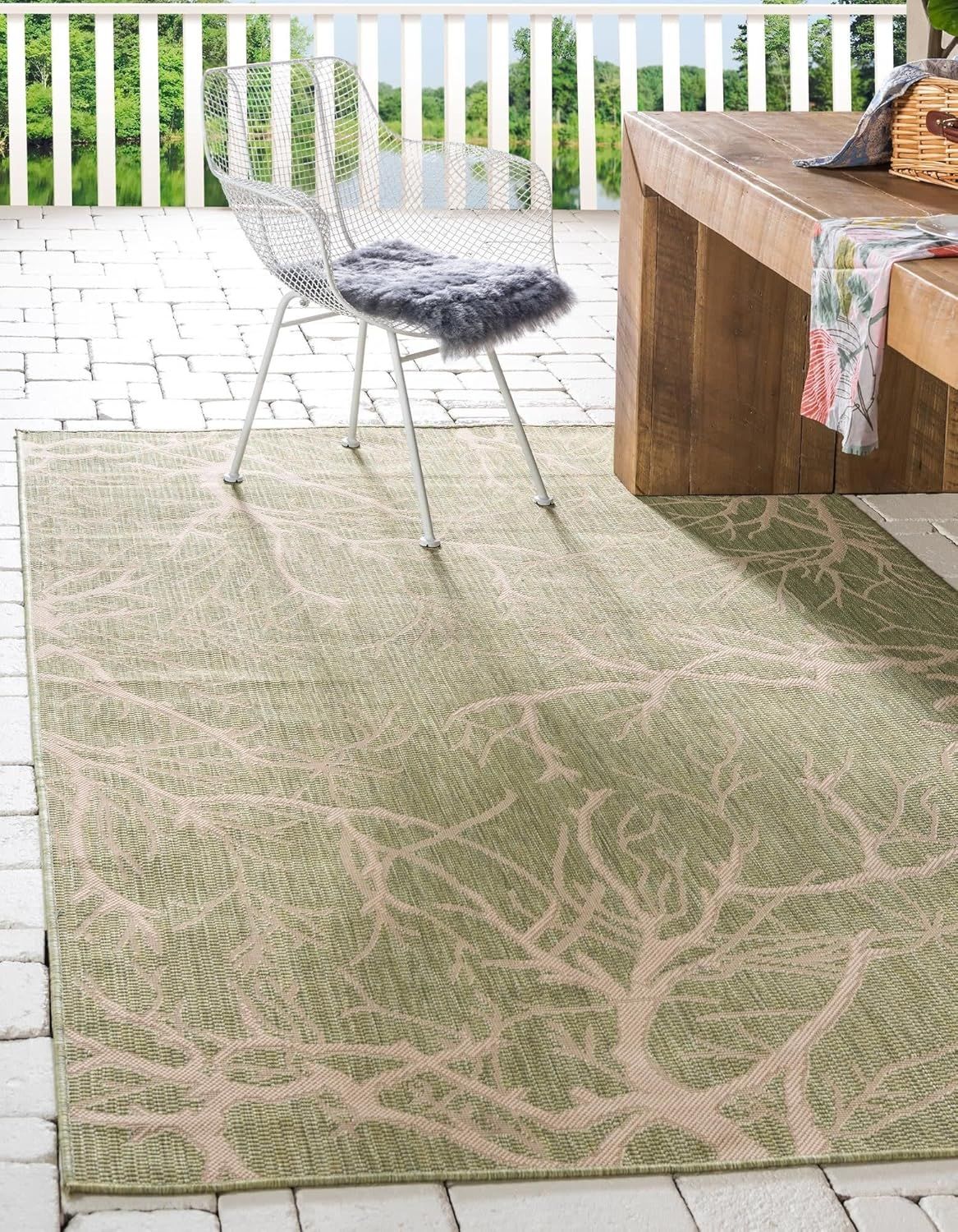 Serene Light Green and Beige Outdoor Botanical Rug - 5' x 8' Rectangular