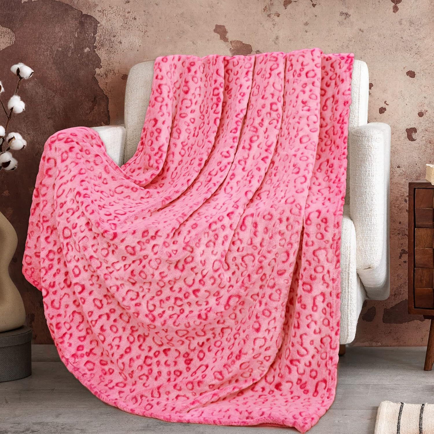 Soft Pink Leopard Print Fleece Throw Blanket 50"×60"