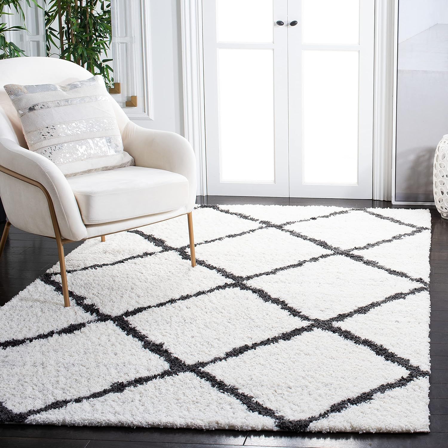 Luxurious Black Trellis Shag Rug with Non-Slip, Easy Care Synthetic Fibers