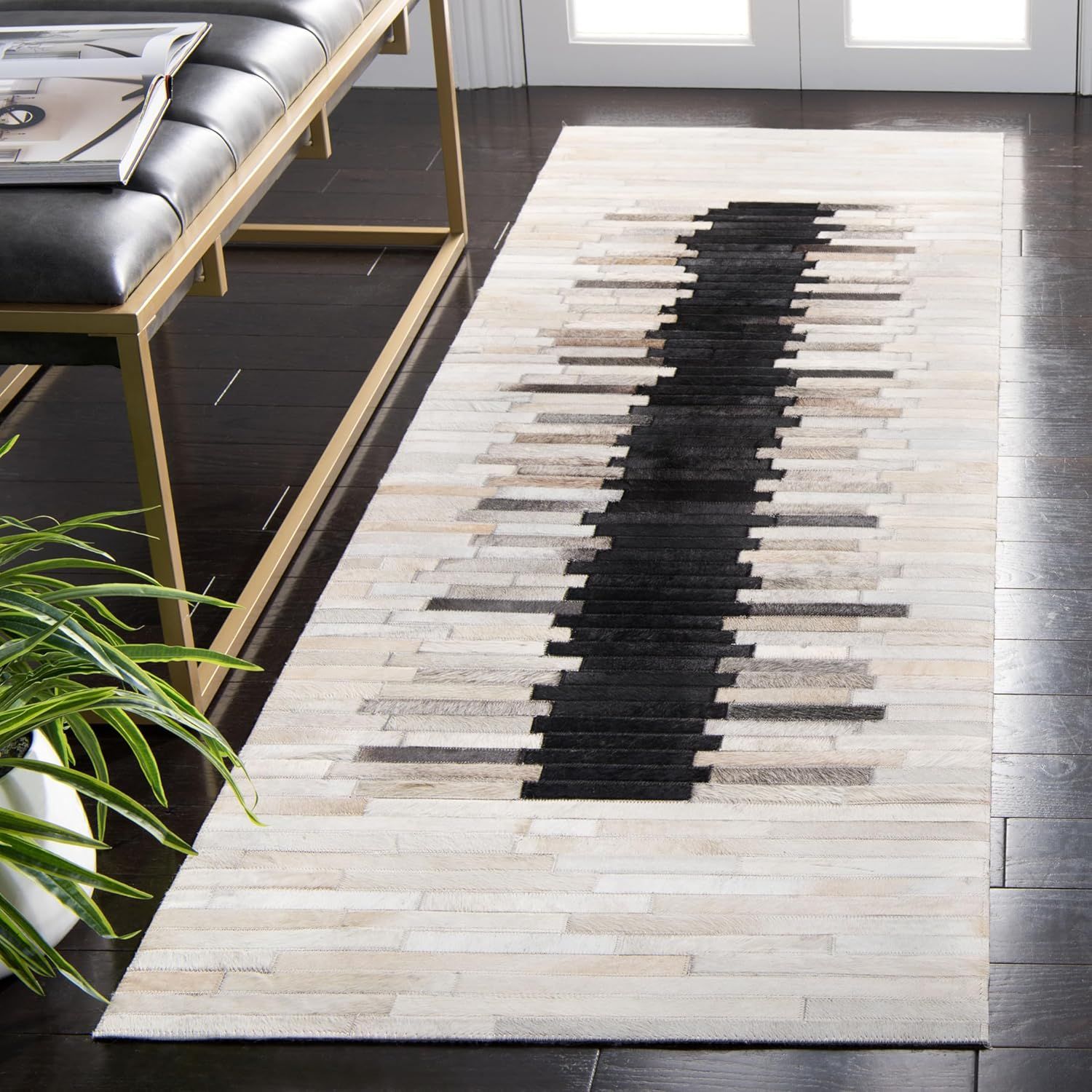 Handmade Gray Geometric Cowhide Leather Rug, 6' x 9'