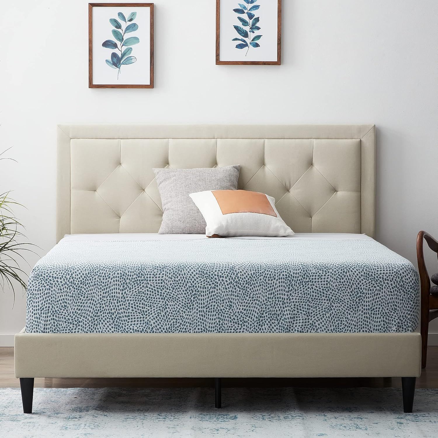 Full Size Beige Linen Upholstered Platform Bed with Tufted Headboard