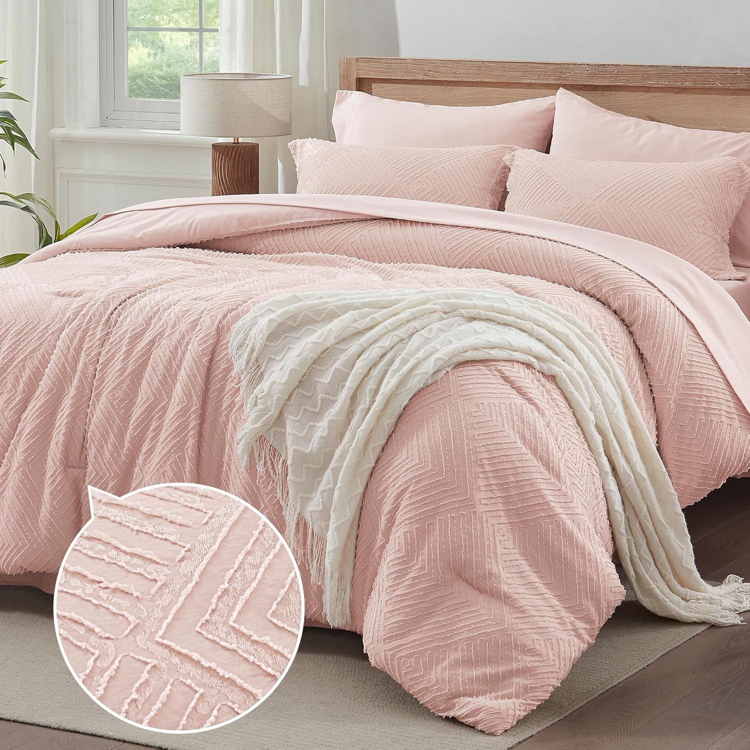 Queen Pink Microfiber 7-Piece Modern Bed in a Bag Set