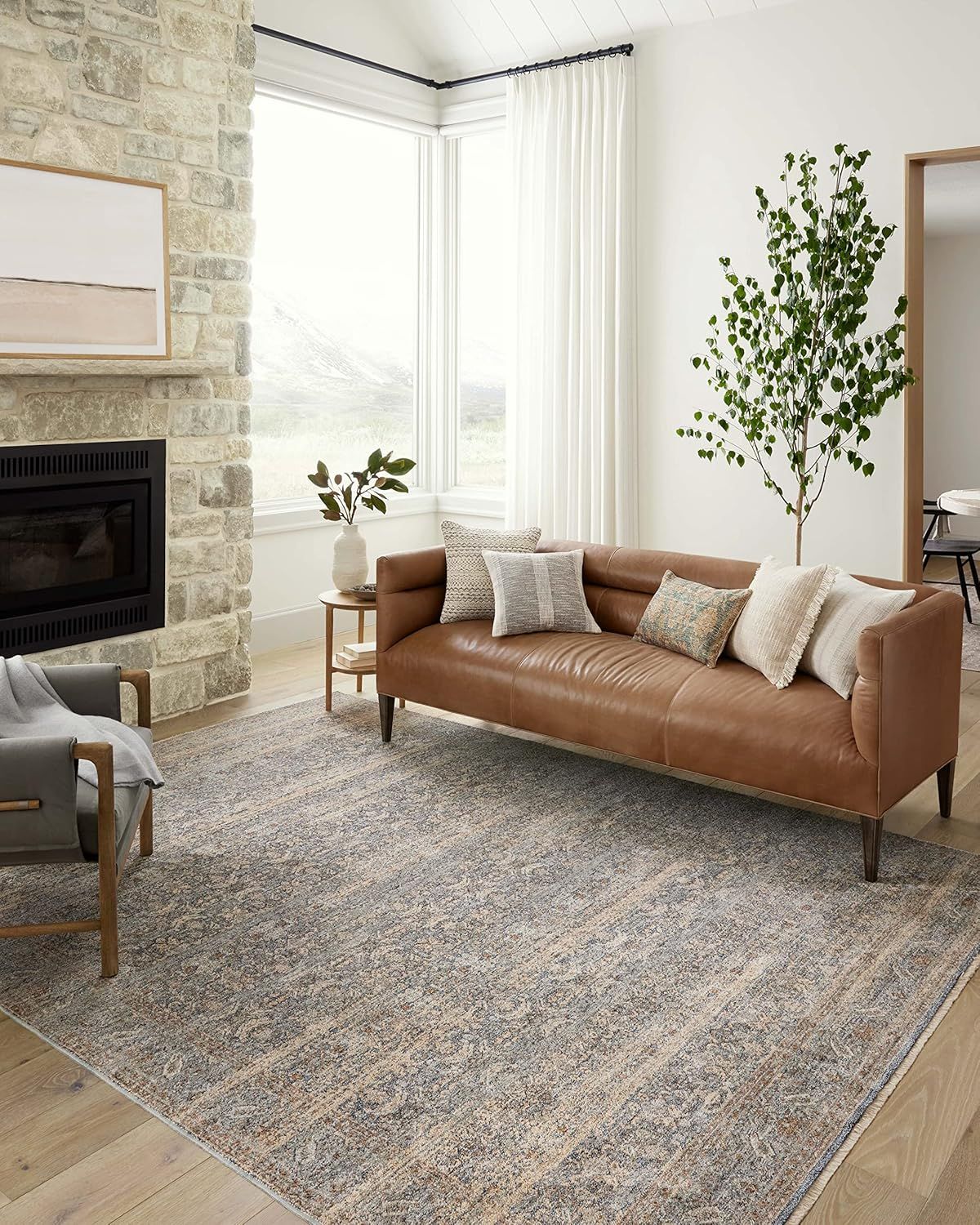 Blake Ocean and Mocha Distressed Synthetic Area Rug 11'-6" x 15'-7"