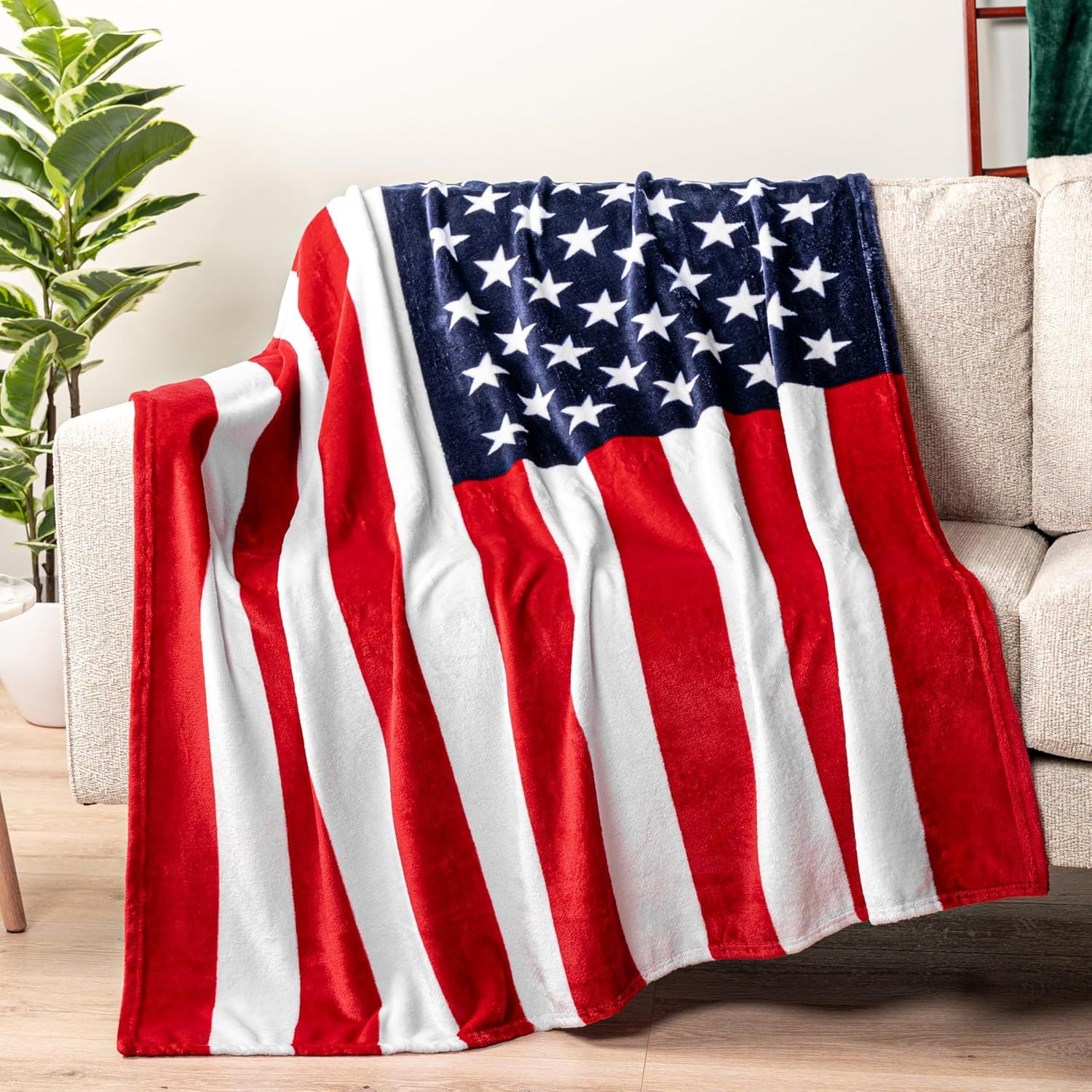 Patriotic American Flag Reversible Fleece Throw Blanket