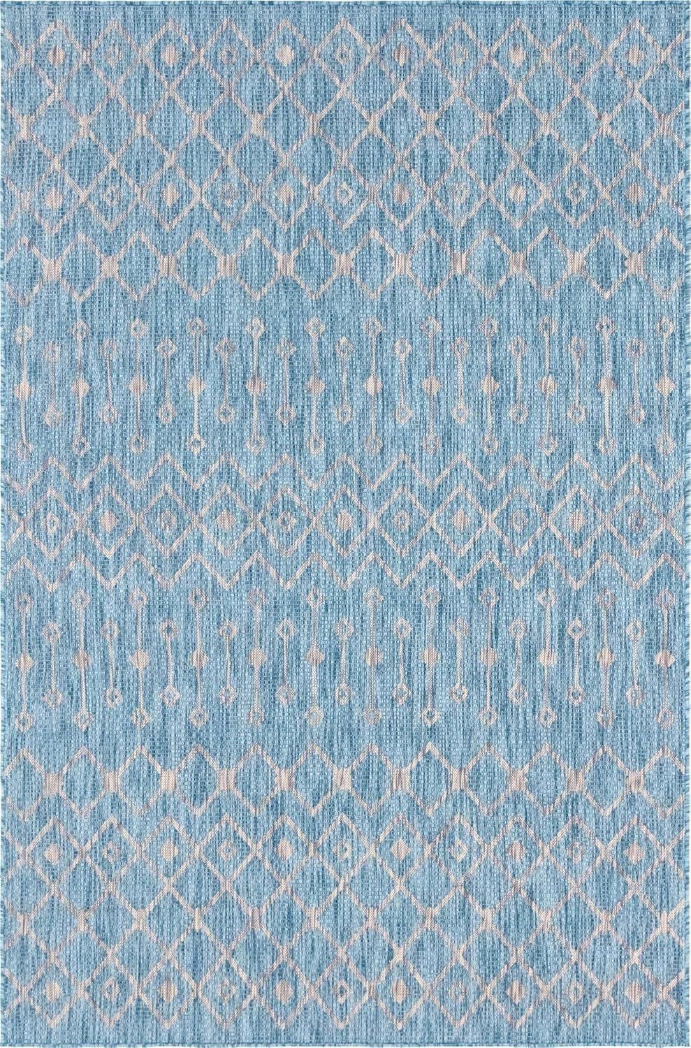 Light Aqua Trellis 6' x 9' Easy-Care Outdoor Rug