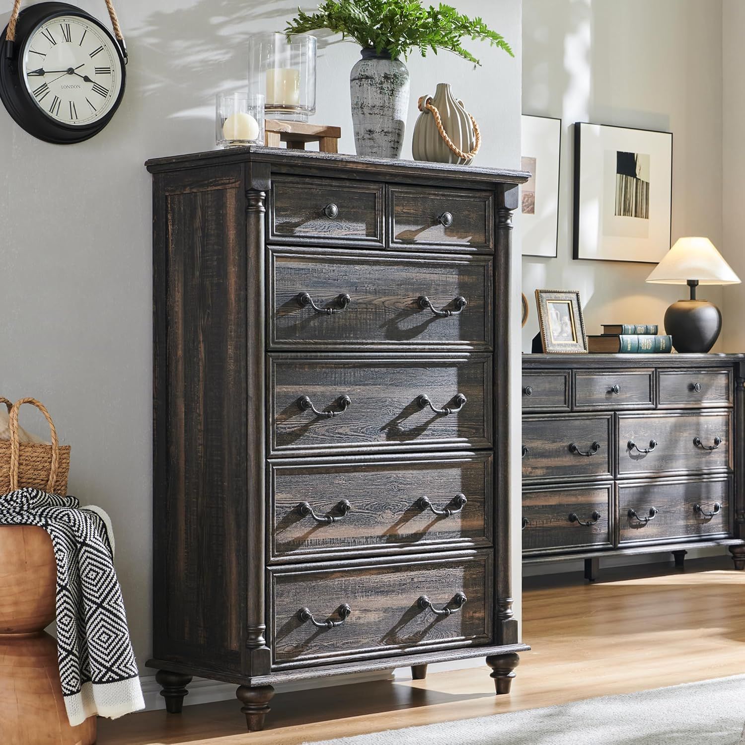 Dark Rustic Oak 6-Drawer Solid Wood Dresser Chest