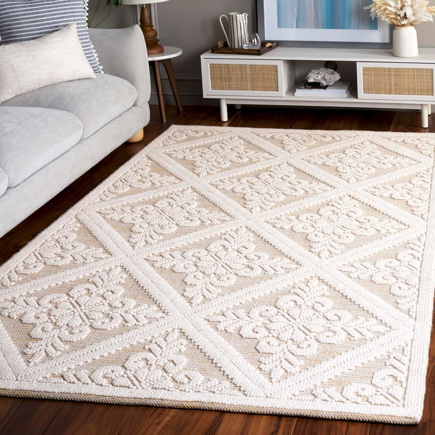 Ivory and Gold Handmade Tufted Wool Area Rug, 4' x 6'