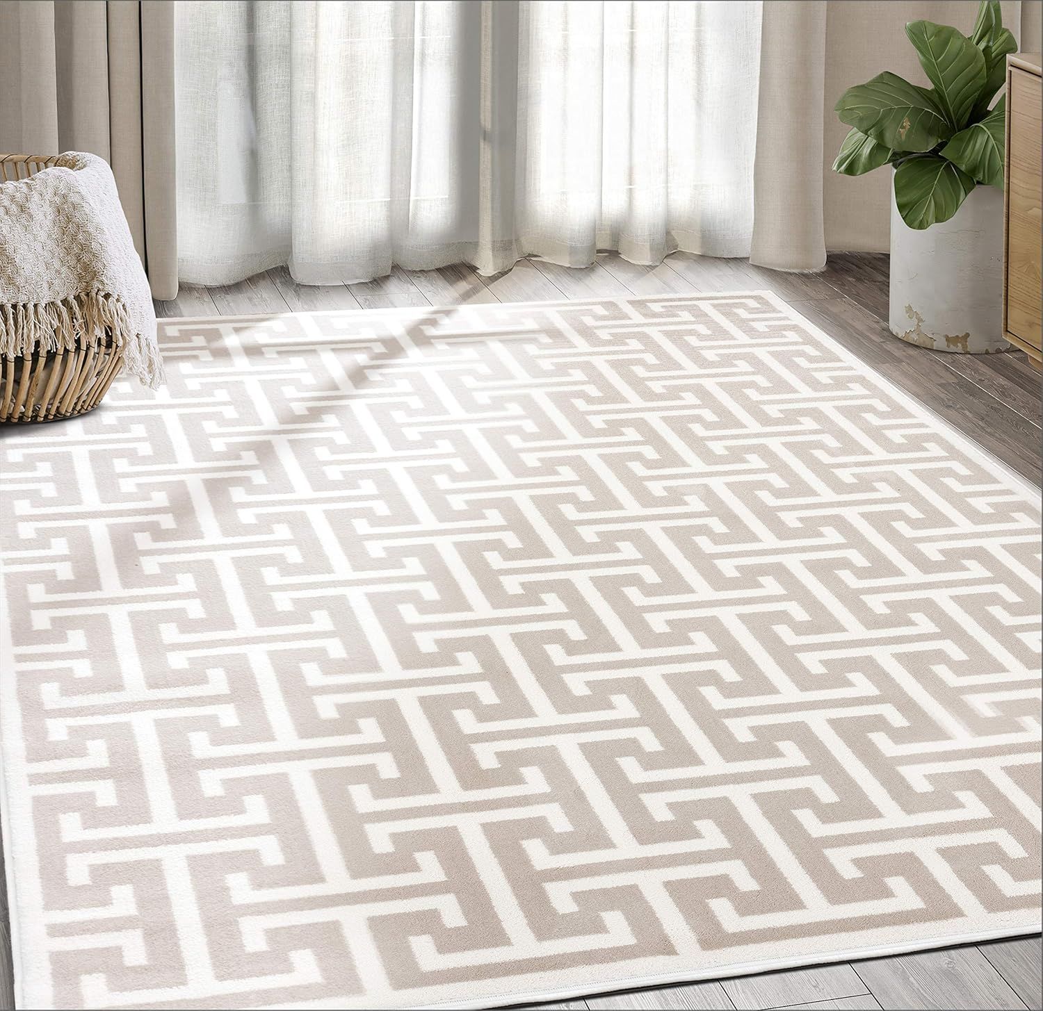 Blue Geometric 6' x 9' Easy-Care Synthetic Area Rug