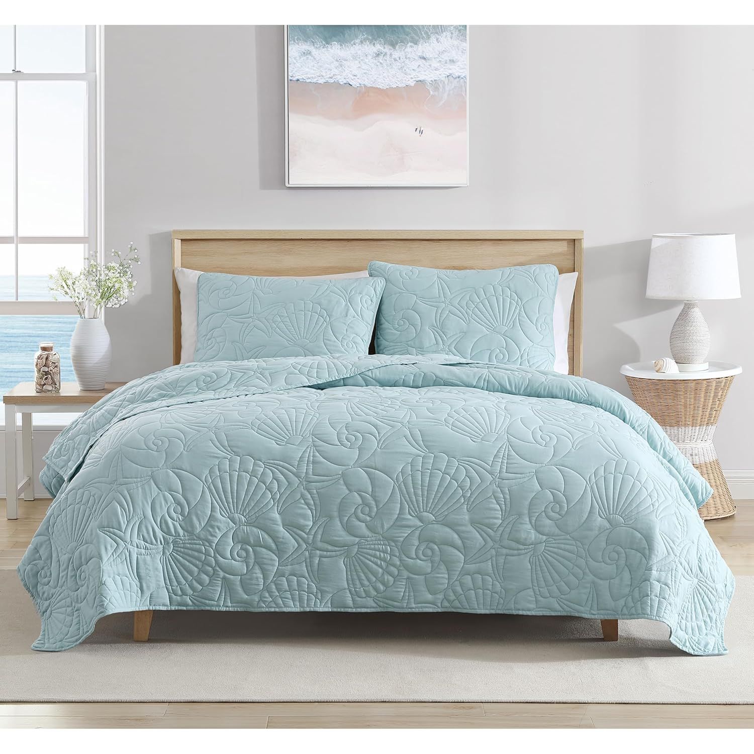 Aqua Microfiber Full Quilt Set with Seashell Design