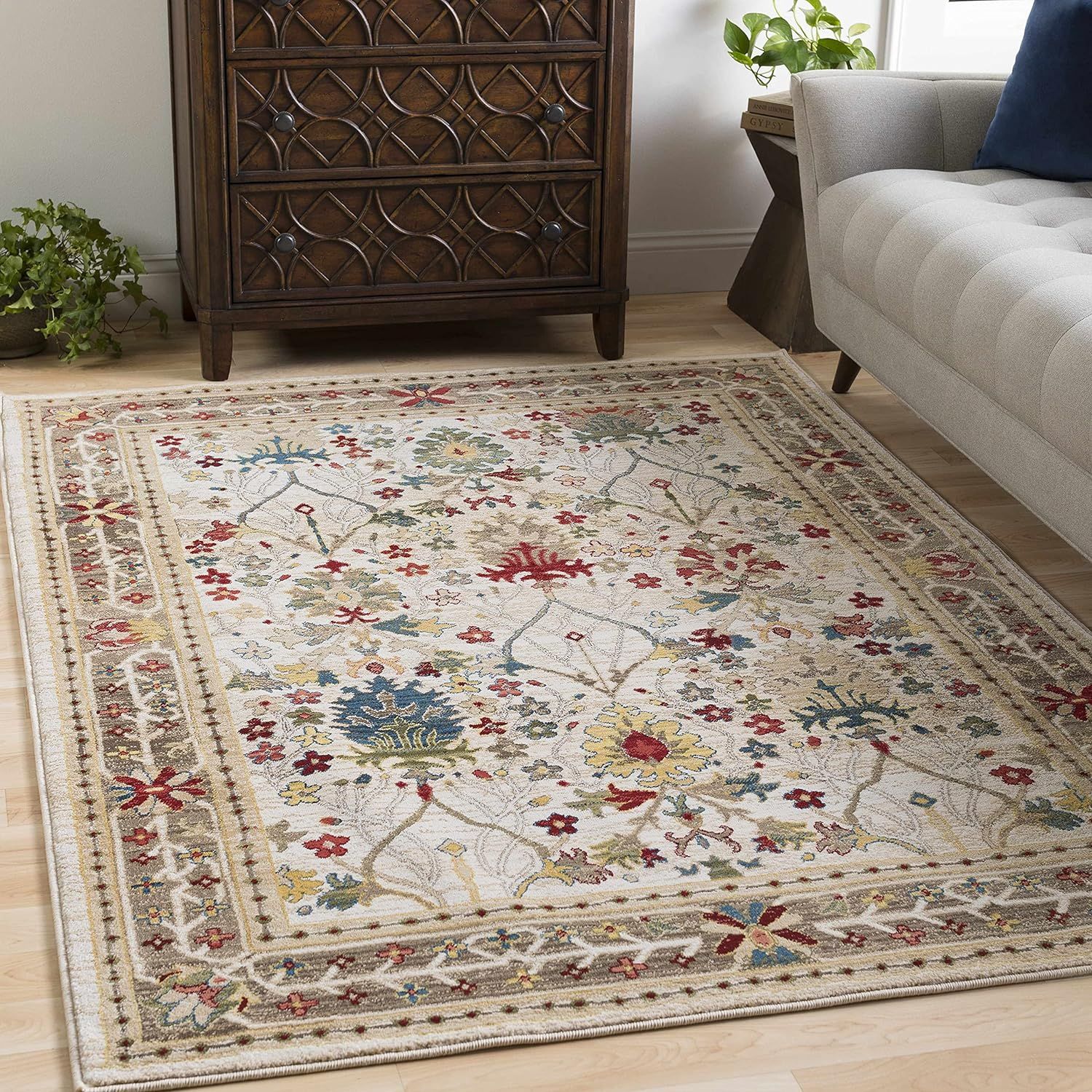 Neola Multicolor Traditional Polypropylene Area Rug 2'7" x 4'11"