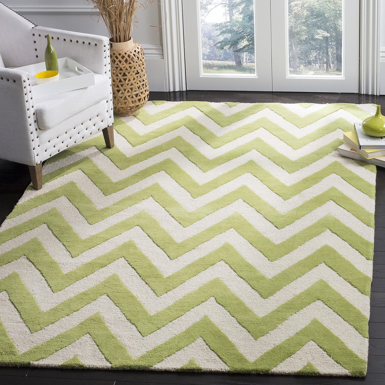 Green and Ivory Chevron Hand-Tufted Wool Area Rug, 5' x 8'