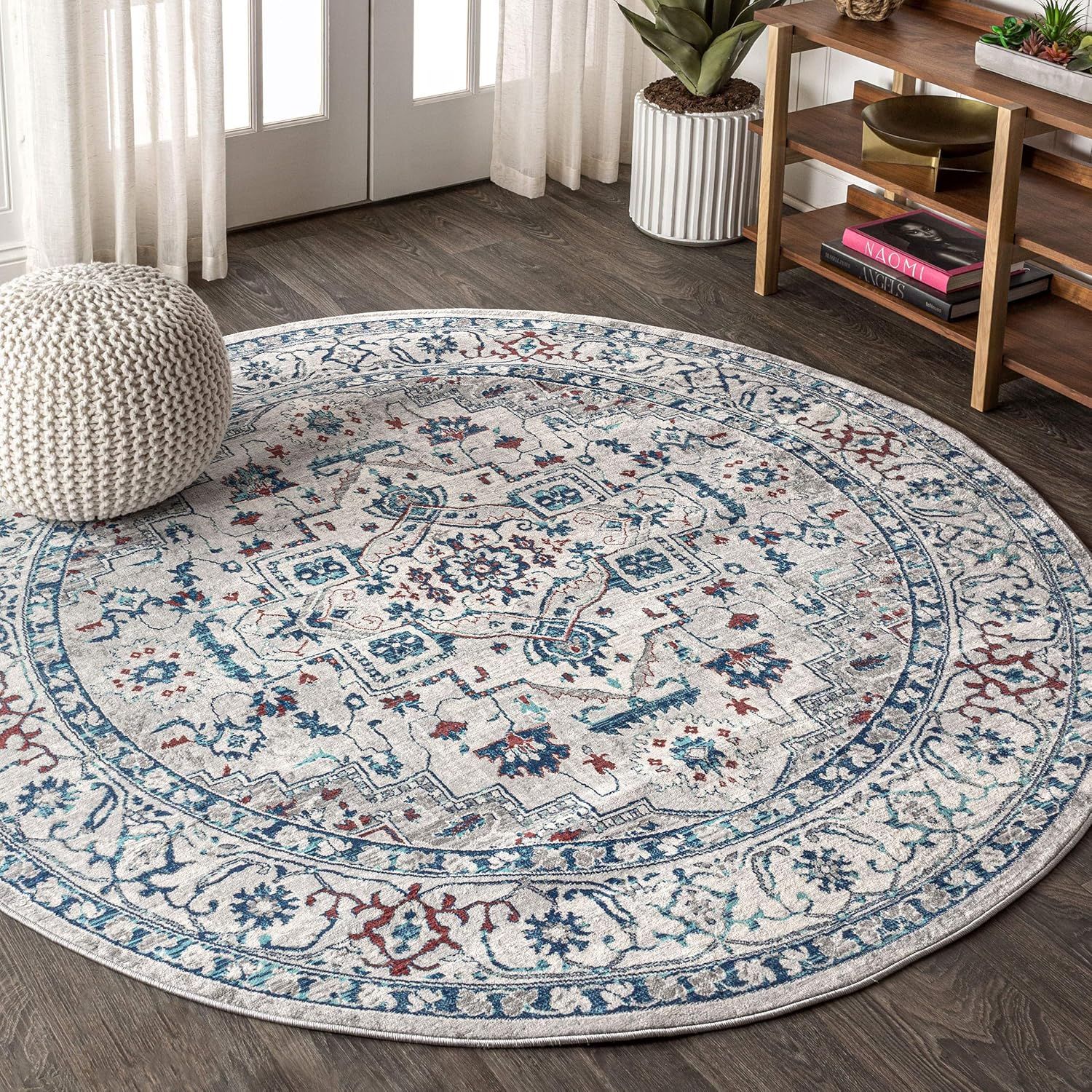 Modern Floral Vintage Medallion 5' Round Area Rug in Light Gray/Blue